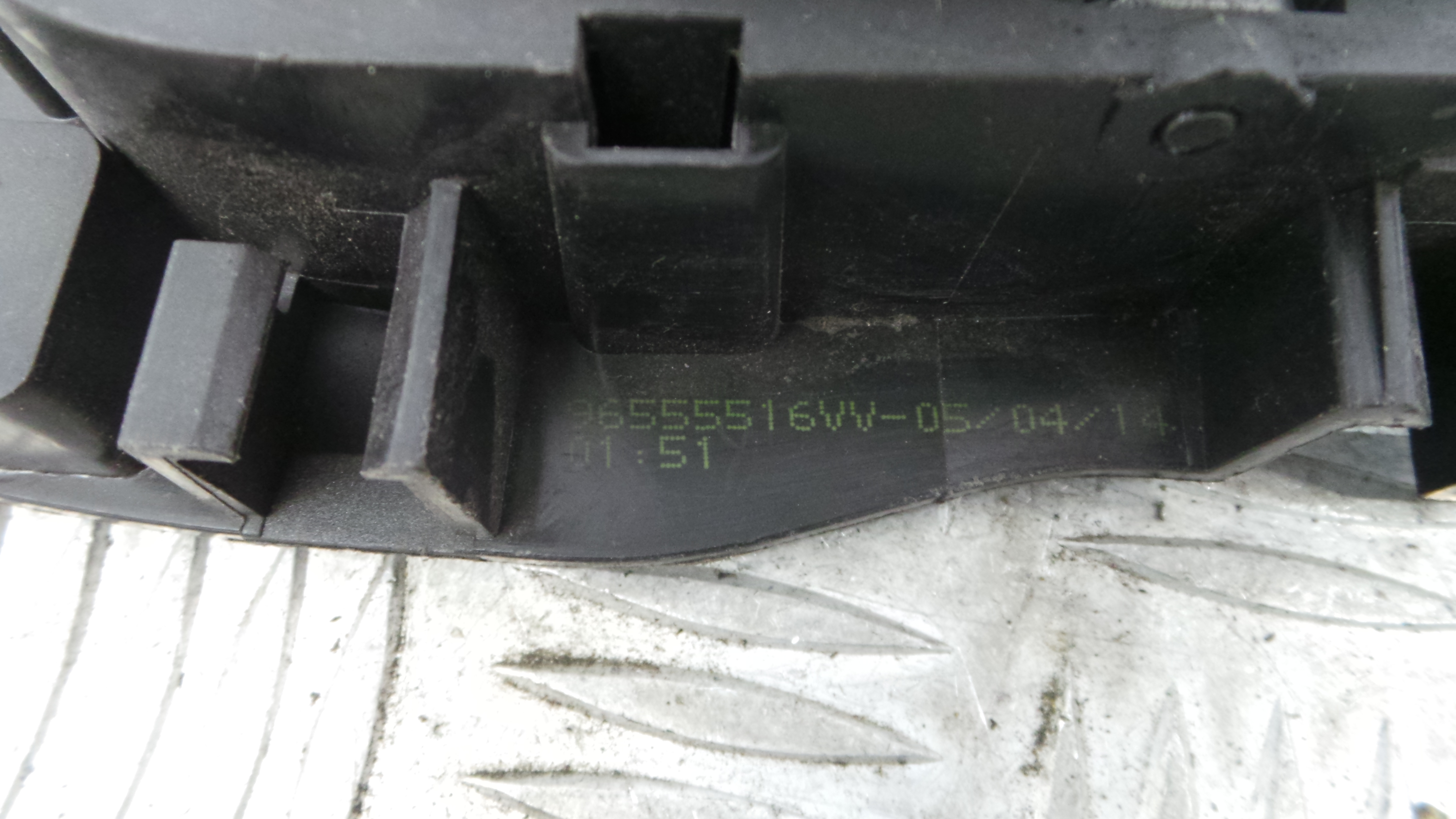 Puxador Interior Frente Direita 96555516VV - PEUGEOT 208 I (CA_, CC_)-36640497