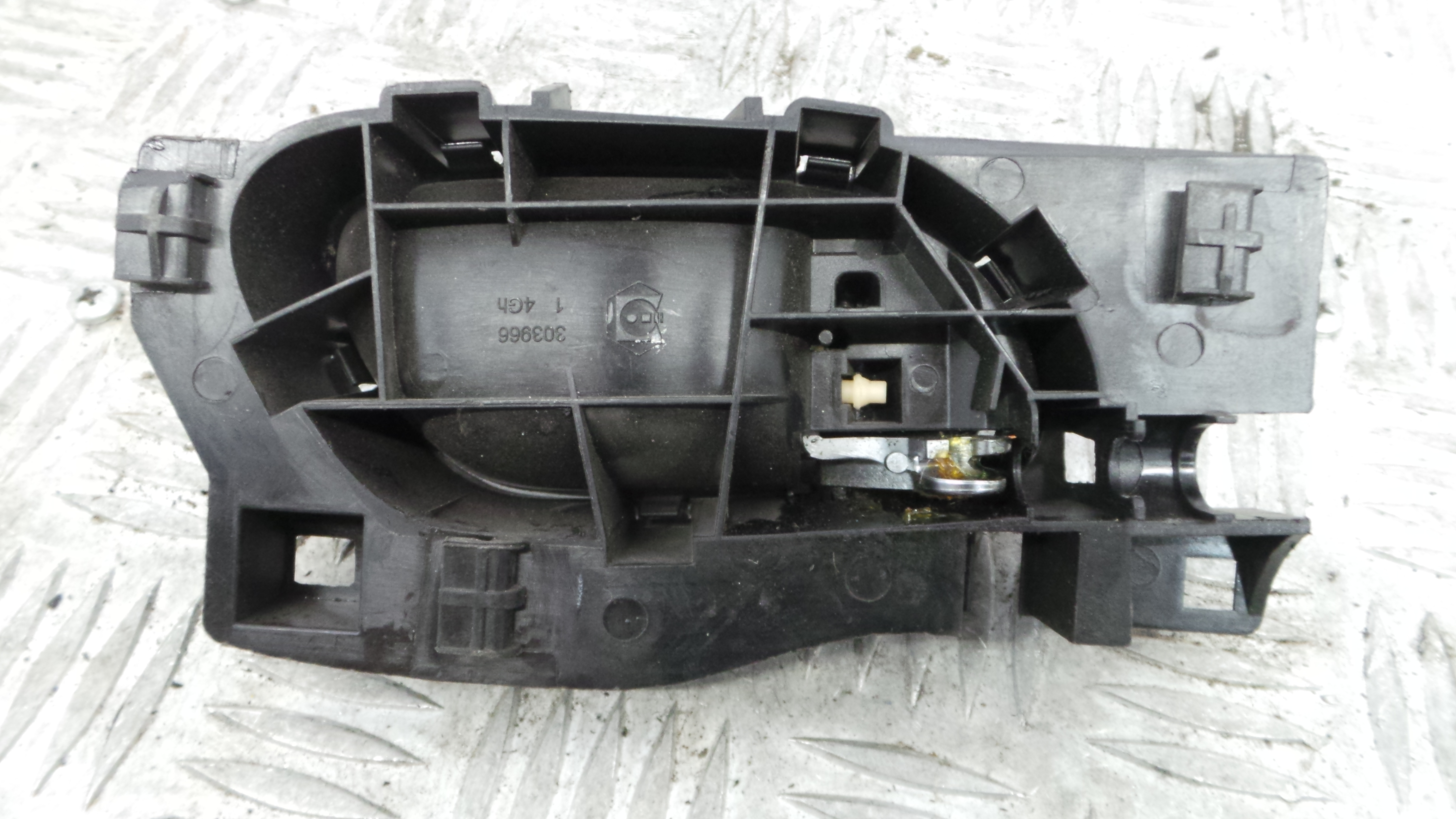 Puxador Interior Frente Esquerdo 96555518VV - PEUGEOT 208 I (CA_, CC_)-36640540