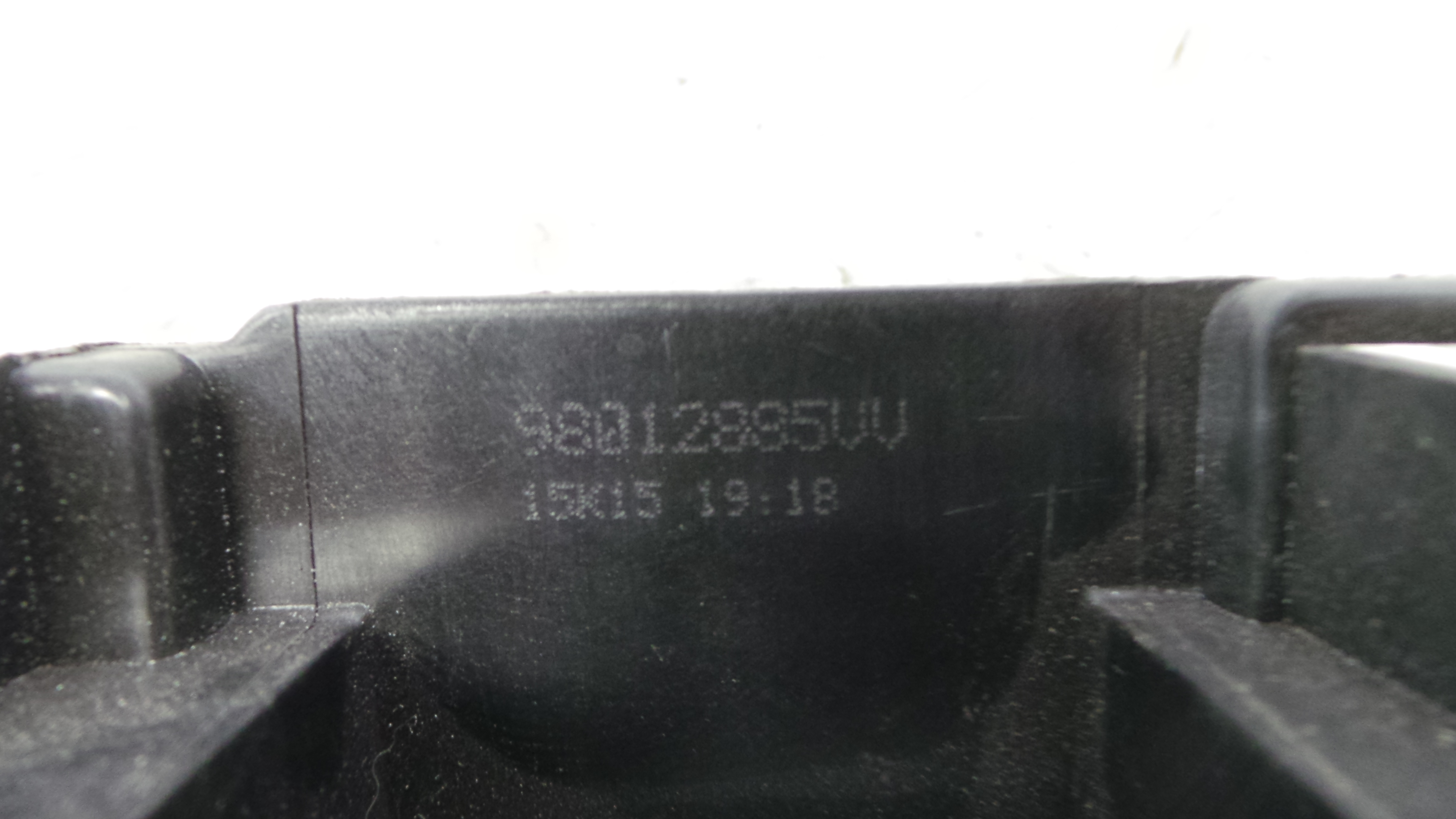 Puxador Interior Traseiro Direita 98012885VV - CITROËN C3 / C3 ORIGIN III (SX)-36640563