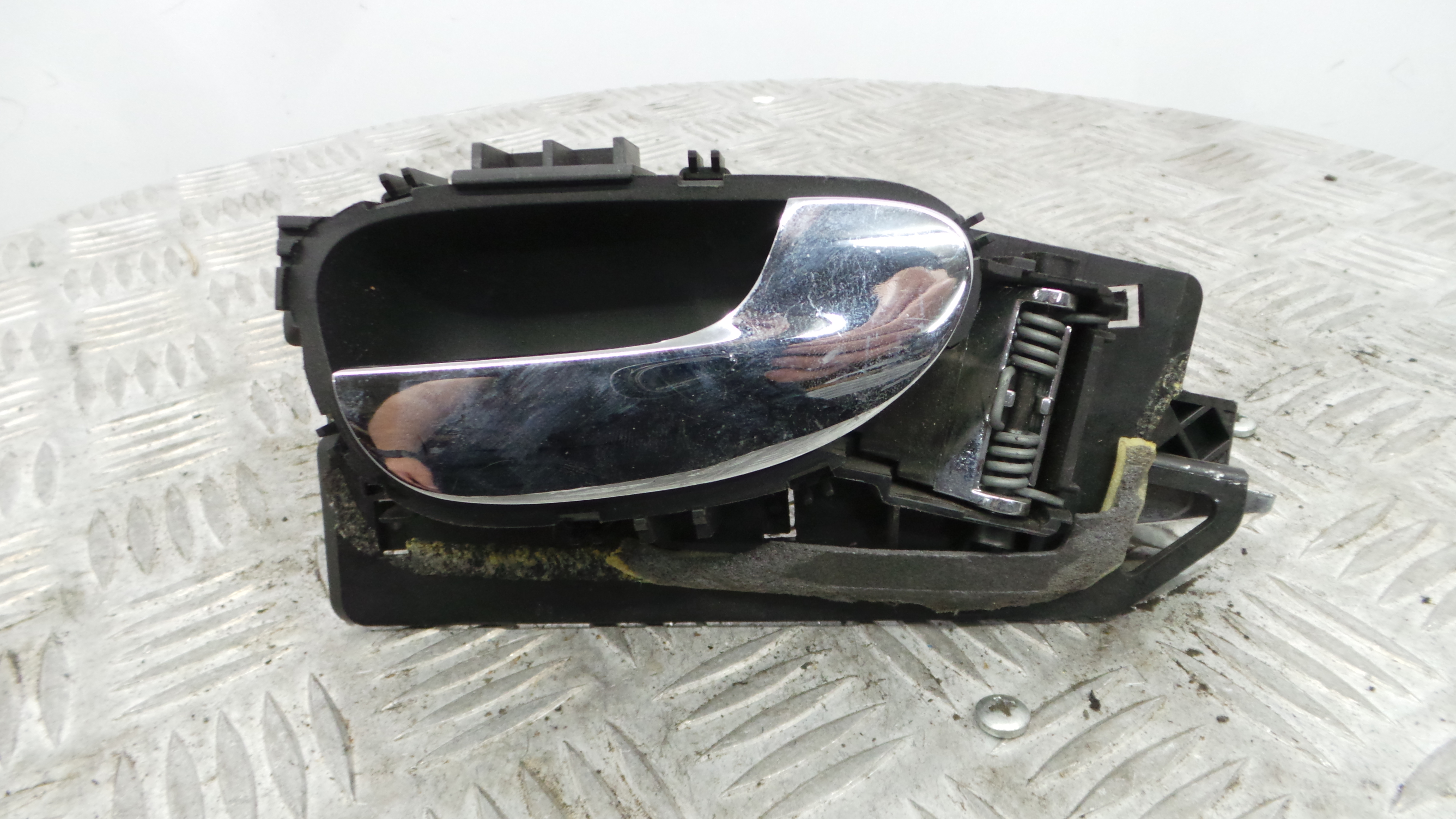 Puxador Interior Frente Direita 9643604477 - PEUGEOT 307 (3A/C)-36640569