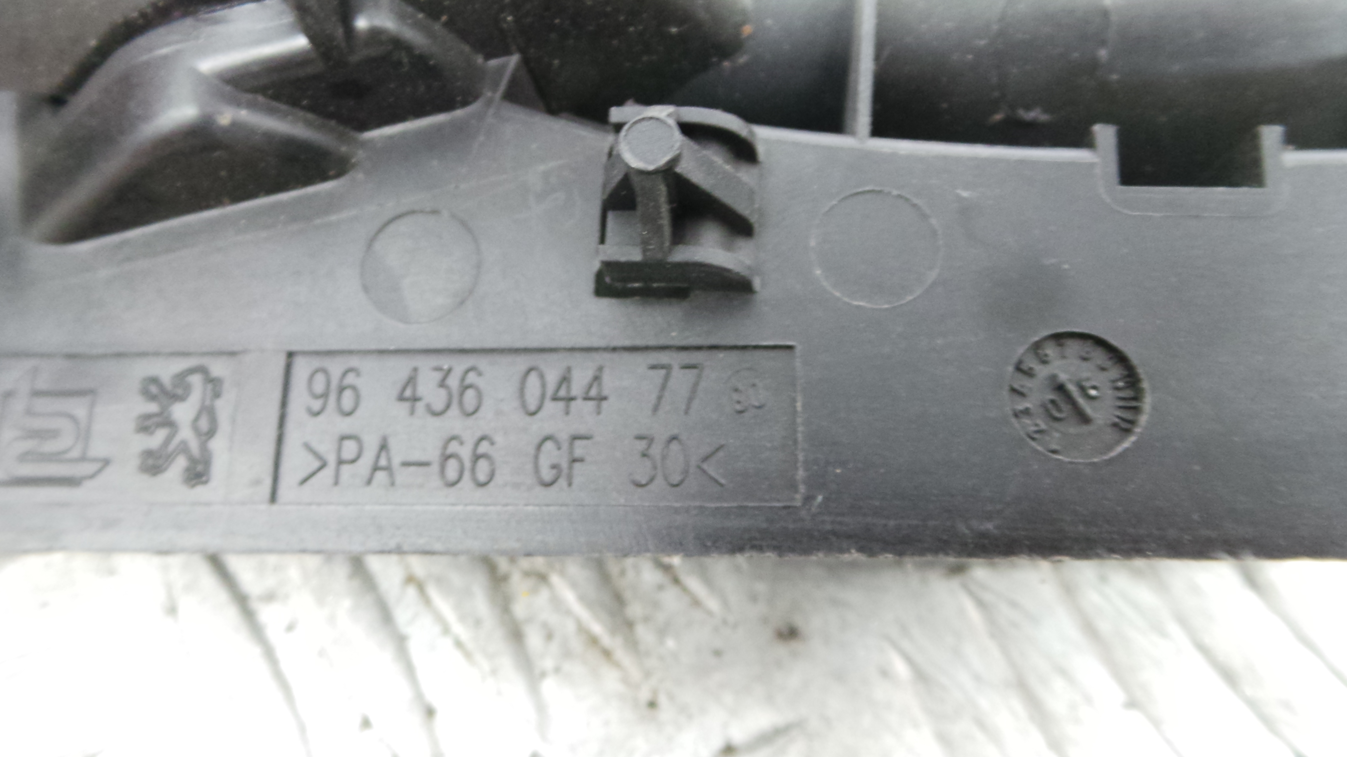 Puxador Interior Frente Direita 9643604477 - PEUGEOT 307 (3A/C)-36640569