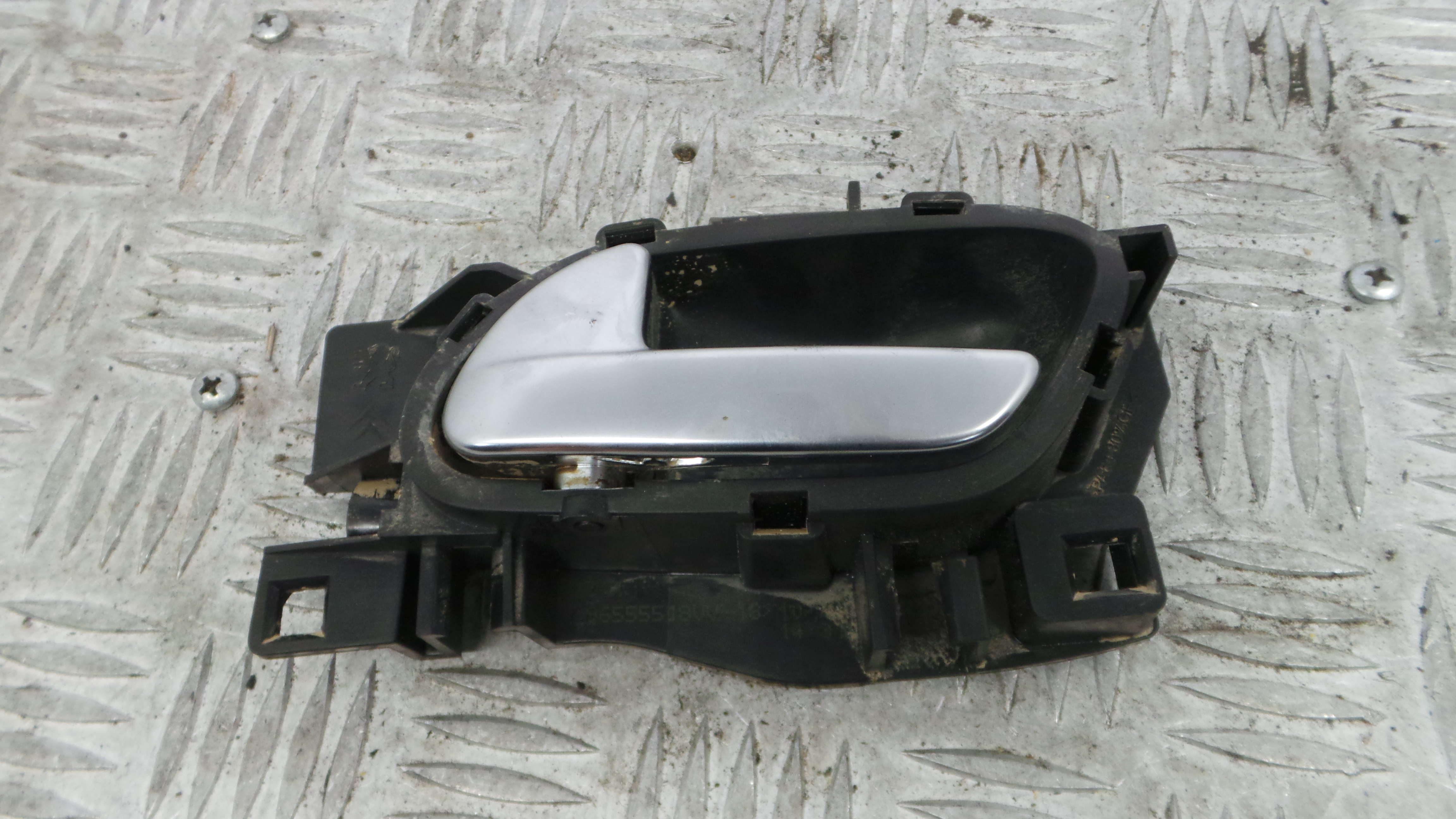 Puxador Interior Frente Esquerdo 96555518VV - PEUGEOT 208 I (CA_, CC_)-36640575