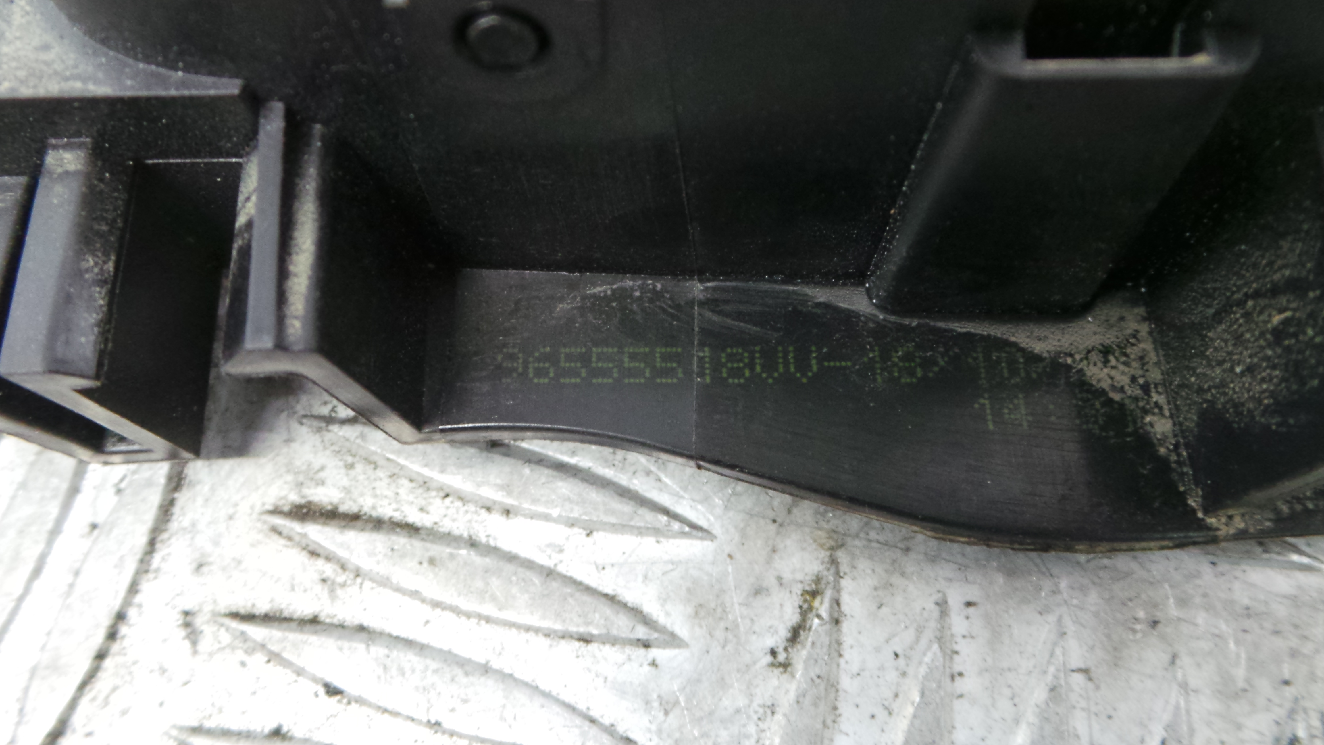 Puxador Interior Frente Esquerdo 96555518VV - PEUGEOT 208 I (CA_, CC_)-36640575