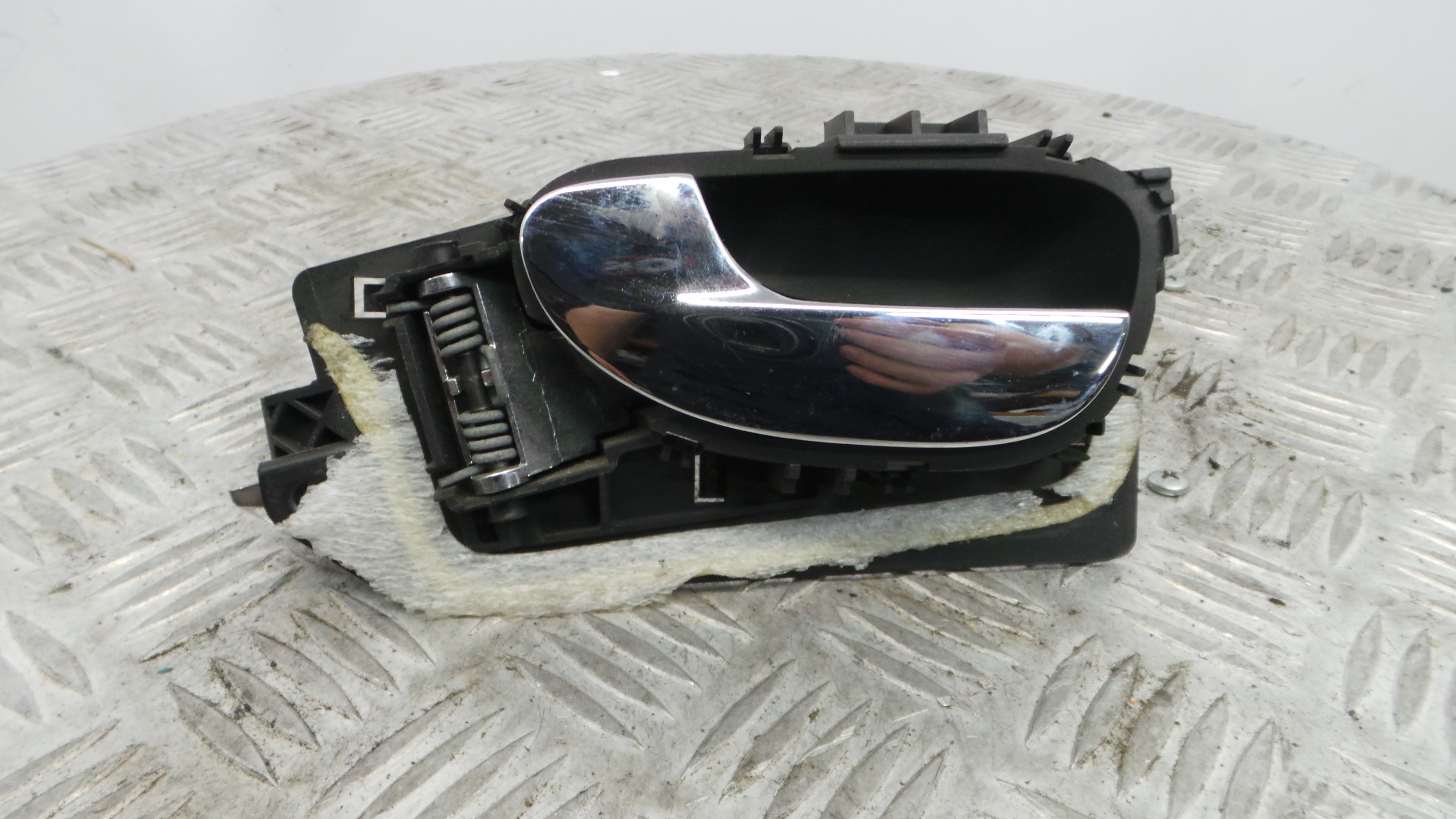 Puxador Interior Traseiro Esquerdo  9643604577 - PEUGEOT 307 (3A/C)-36640601 Puxador Interior Traseiro Esquerdo  9643604577 - PEUGEOT 307 (3A/C)-36640601