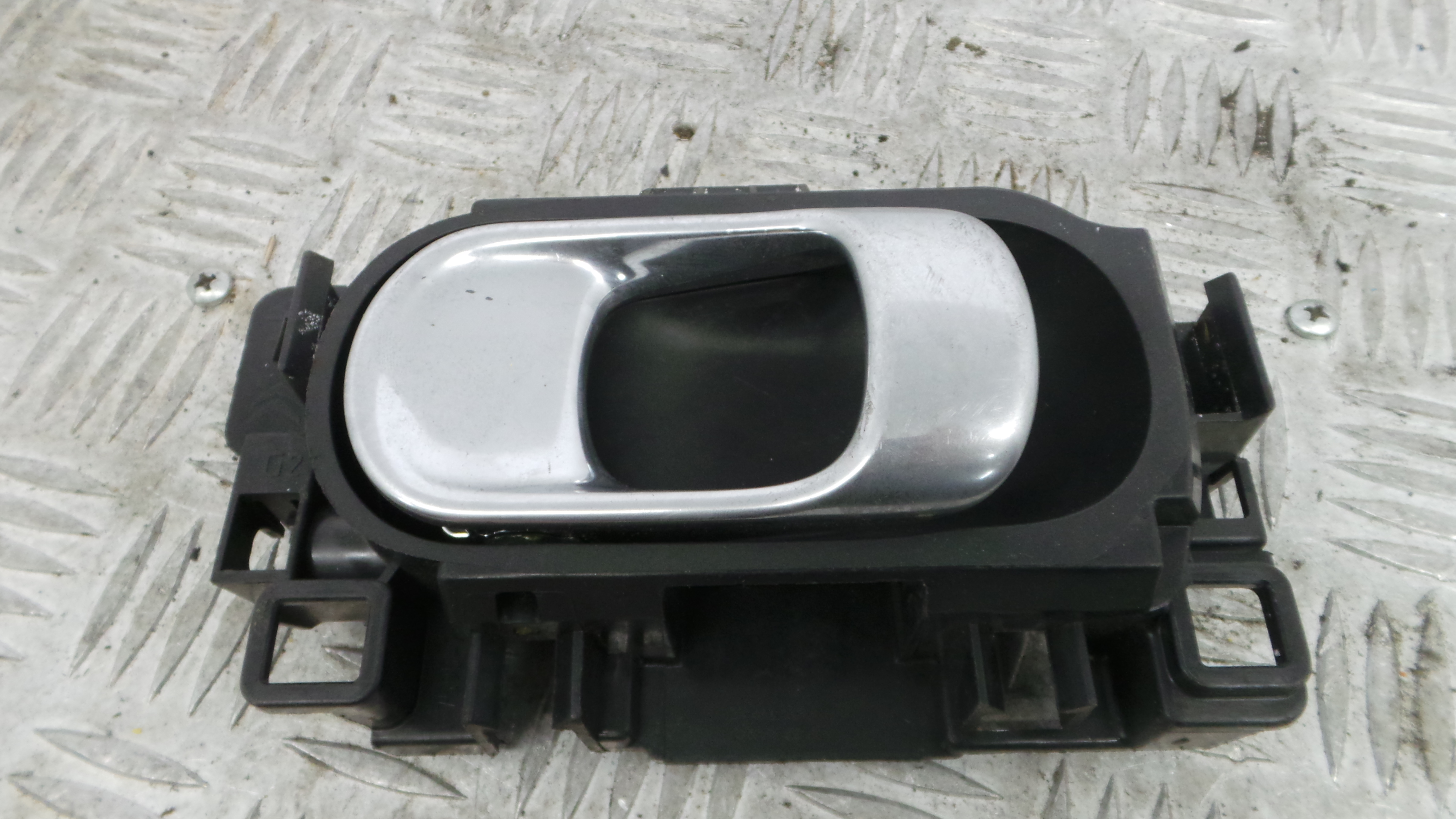 Puxador Interior Frente Esquerdo 98012886VV - CITROËN C3 / C3 ORIGIN III (SX)-36640991