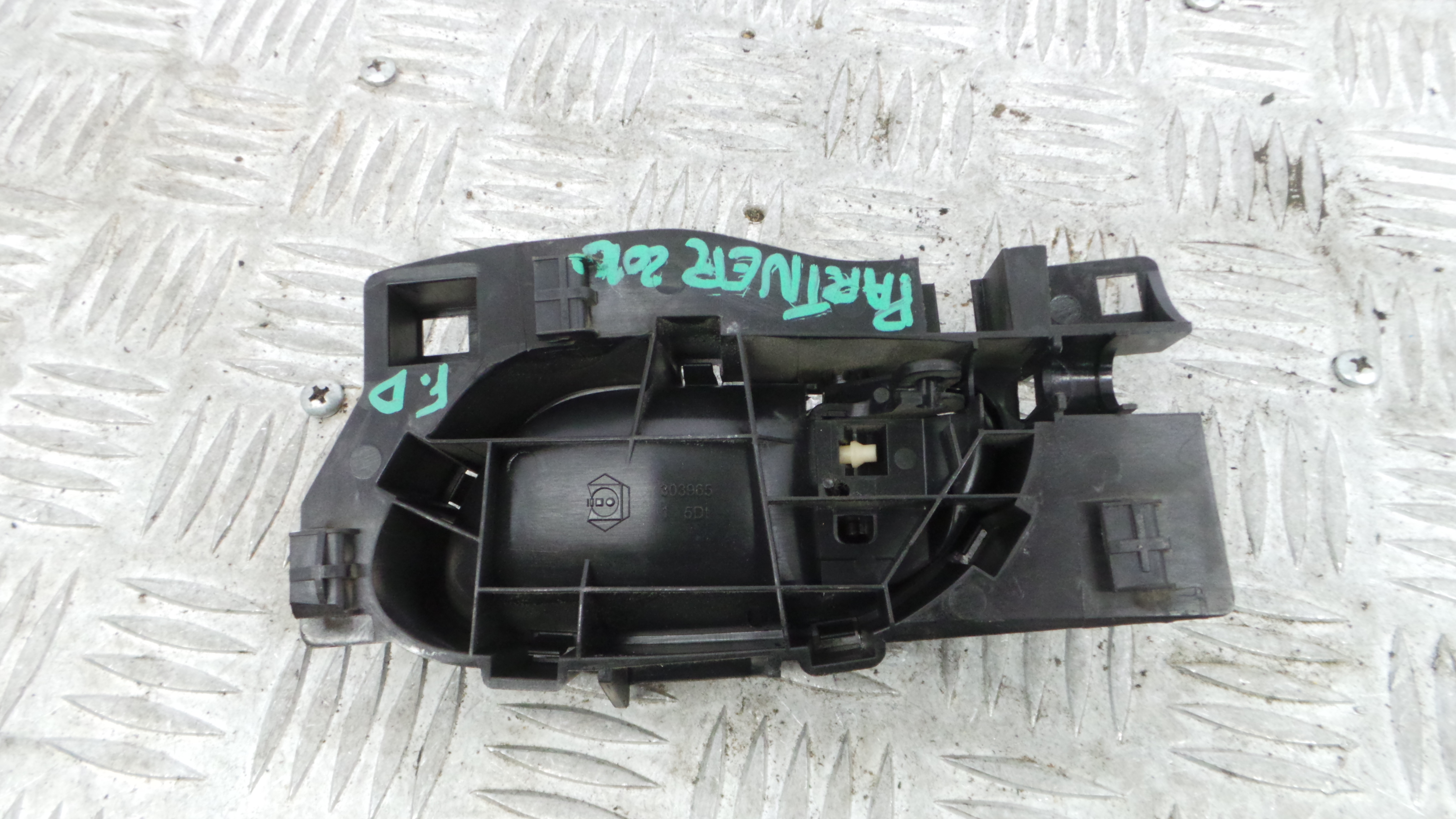 Puxador Interior Frente Direita 96555514XT - PEUGEOT PARTNER Caixa/monovolume-36641003