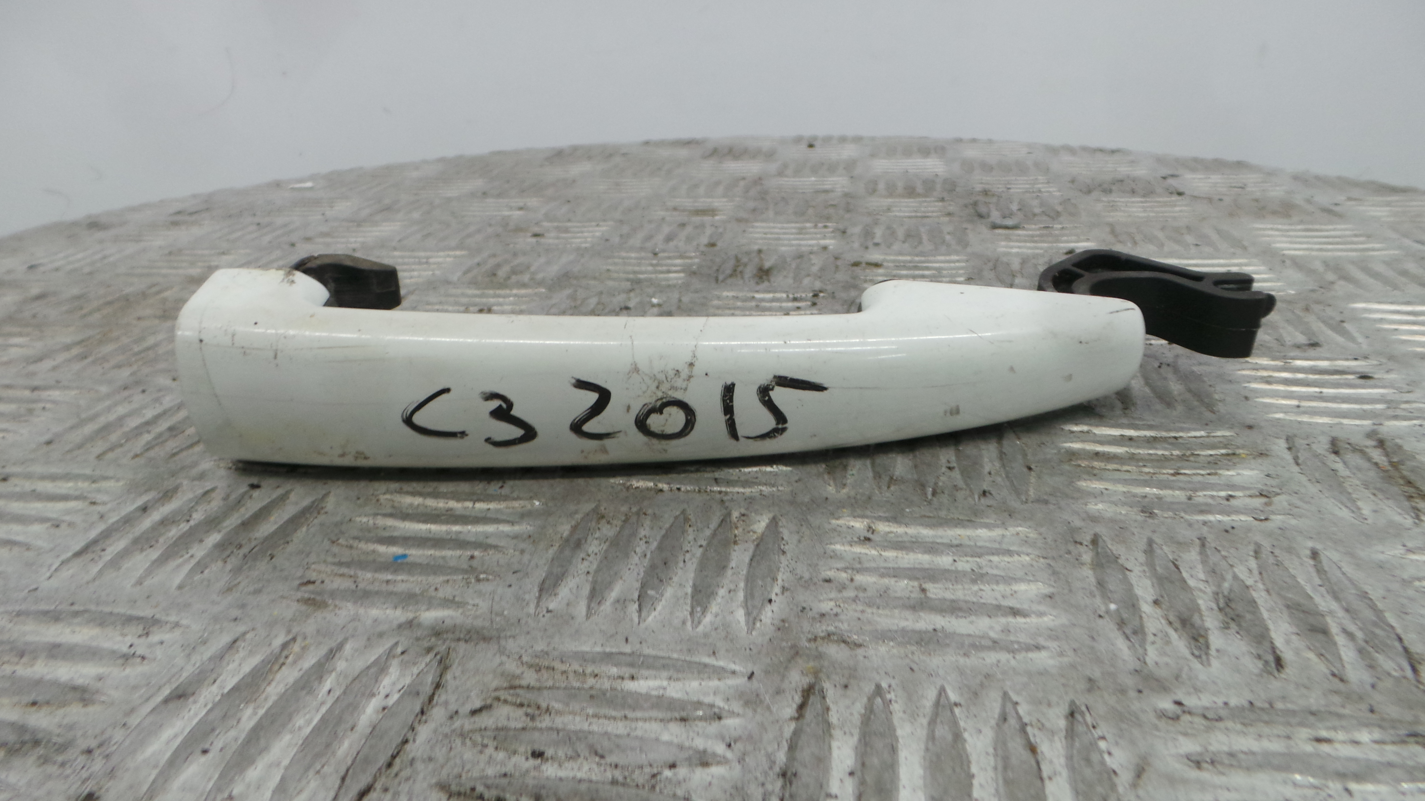 Puxador Exterior Frente Esquerdo 96861424577 - CITROËN C3 II (SC_)-36647333