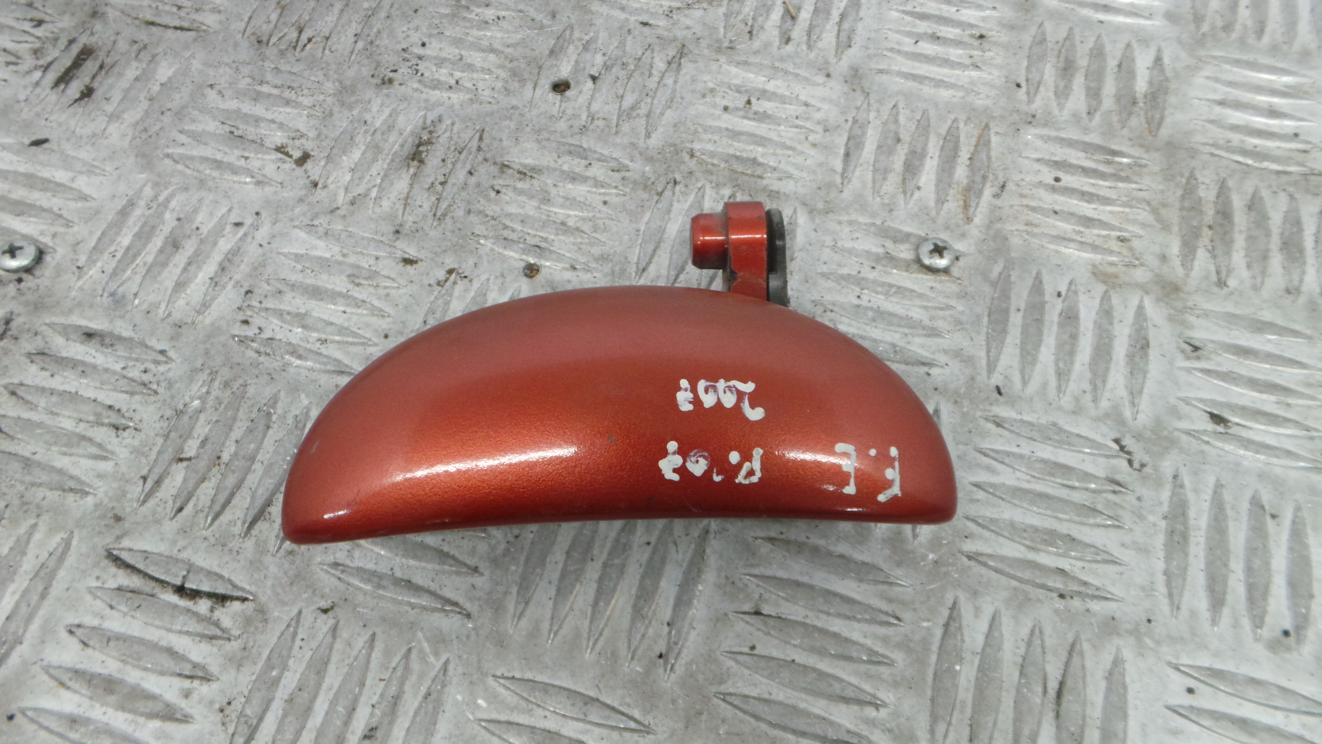 Puxador Exterior Frente Esquerdo 9101AK - PEUGEOT 107 (PM_, PN_)-36647345 Puxador Exterior Frente Esquerdo 9101AK - PEUGEOT 107 (PM_, PN_)-36647345