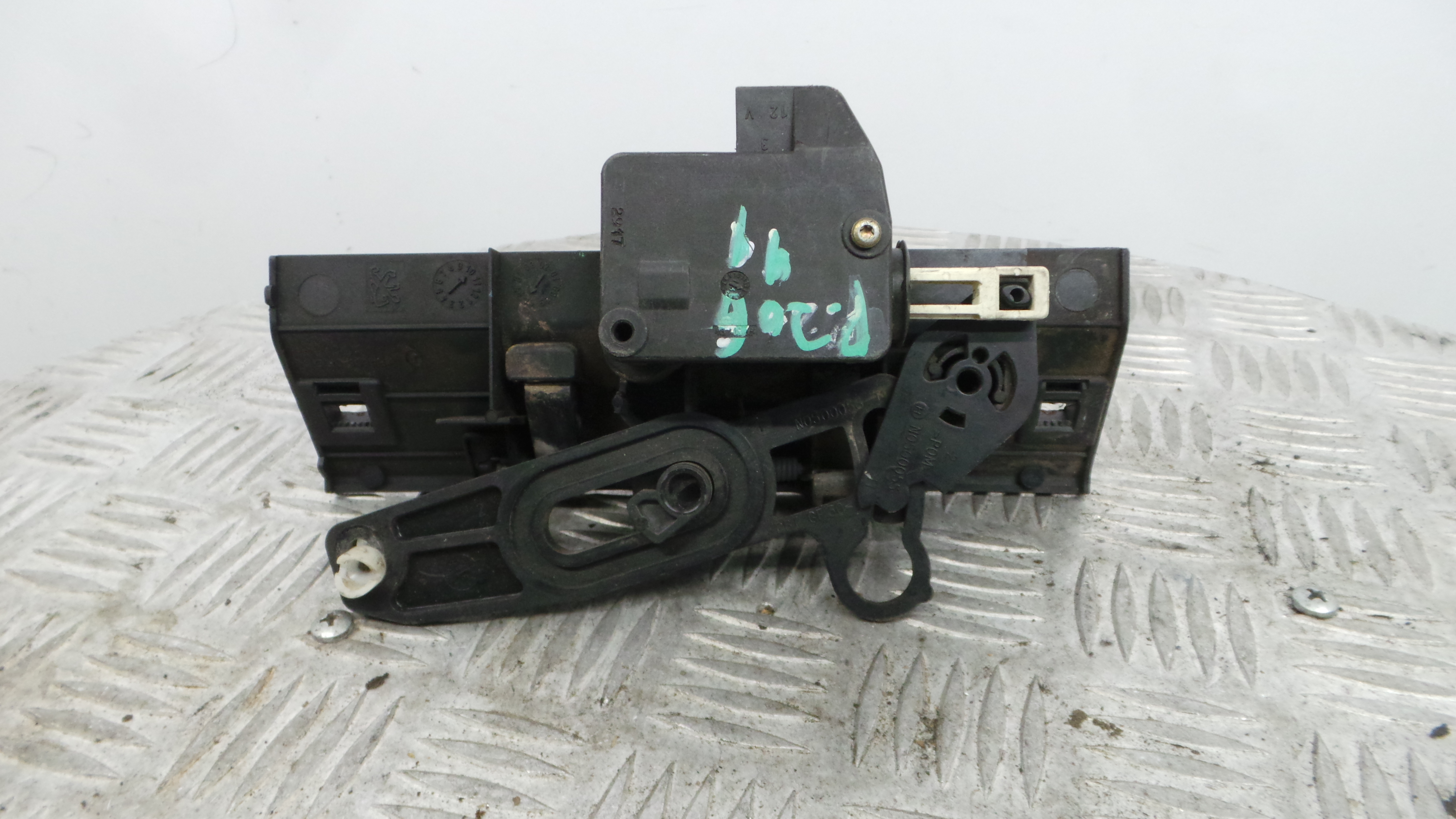 Pistola Fecho Central Mala 661516 - PEUGEOT 206 Hatchback (2A/C)-36647352