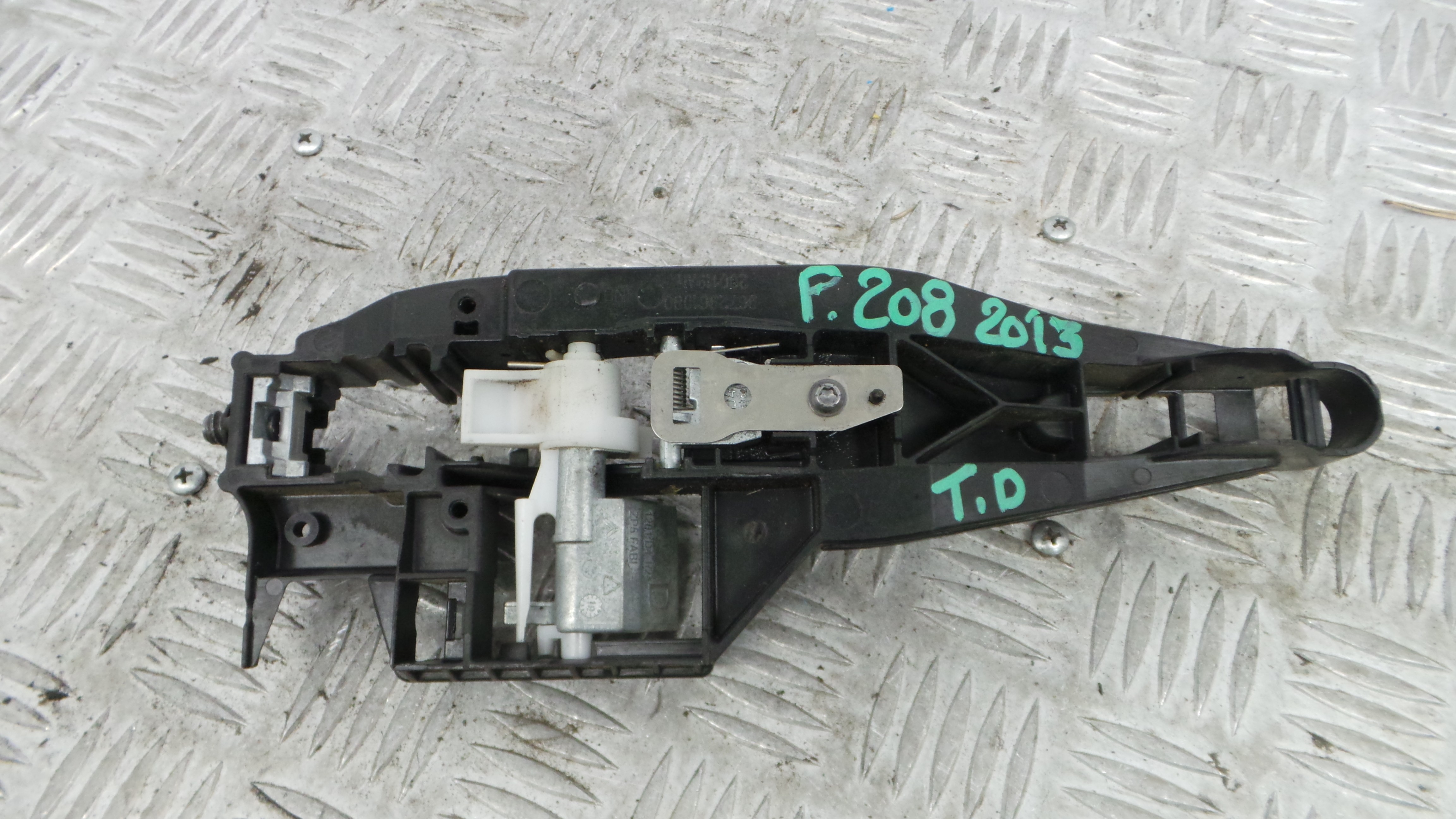 Puxador Exterior Trás Direita   9672961080 - PEUGEOT 208 I (CA_, CC_)-36647370