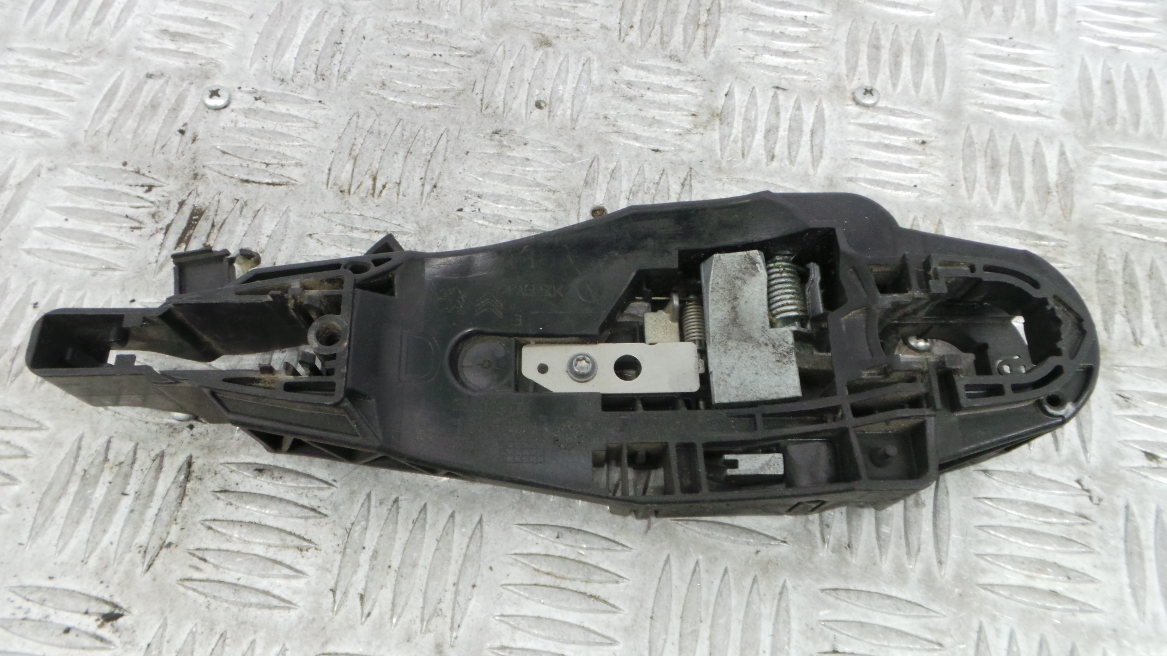 Puxador Exterior Frente Esquerdo 9802977180 - PEUGEOT 308 SW II (LC_, LJ_, LR_, LX_, L4_)-36647414