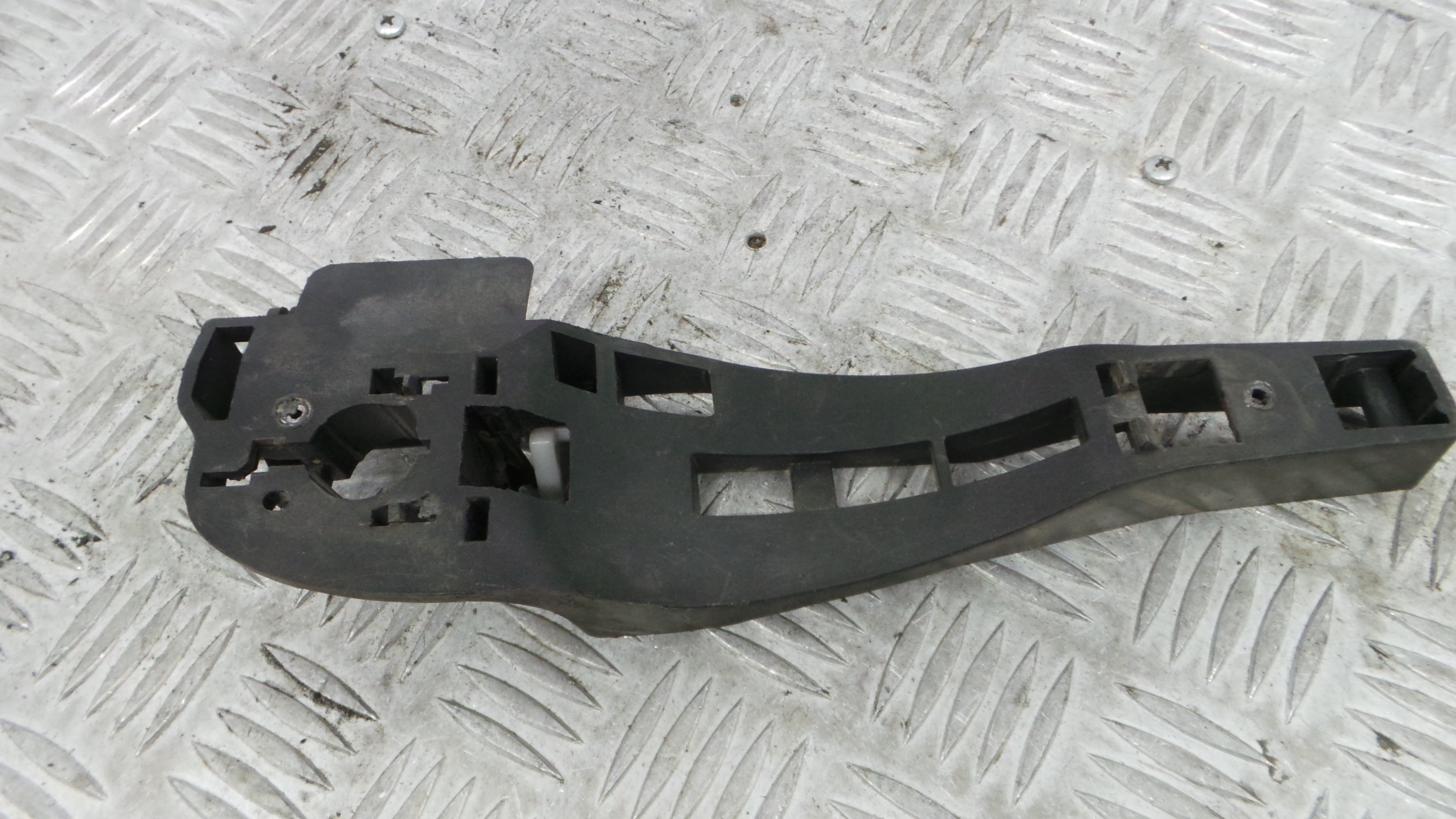 Puxador Exterior Trás Direita 9650444380 - CITROËN C3 I (FC_, FN_)-36647417 Puxador Exterior Trás Direita 9650444380 - CITROËN C3 I (FC_, FN_)-36647417