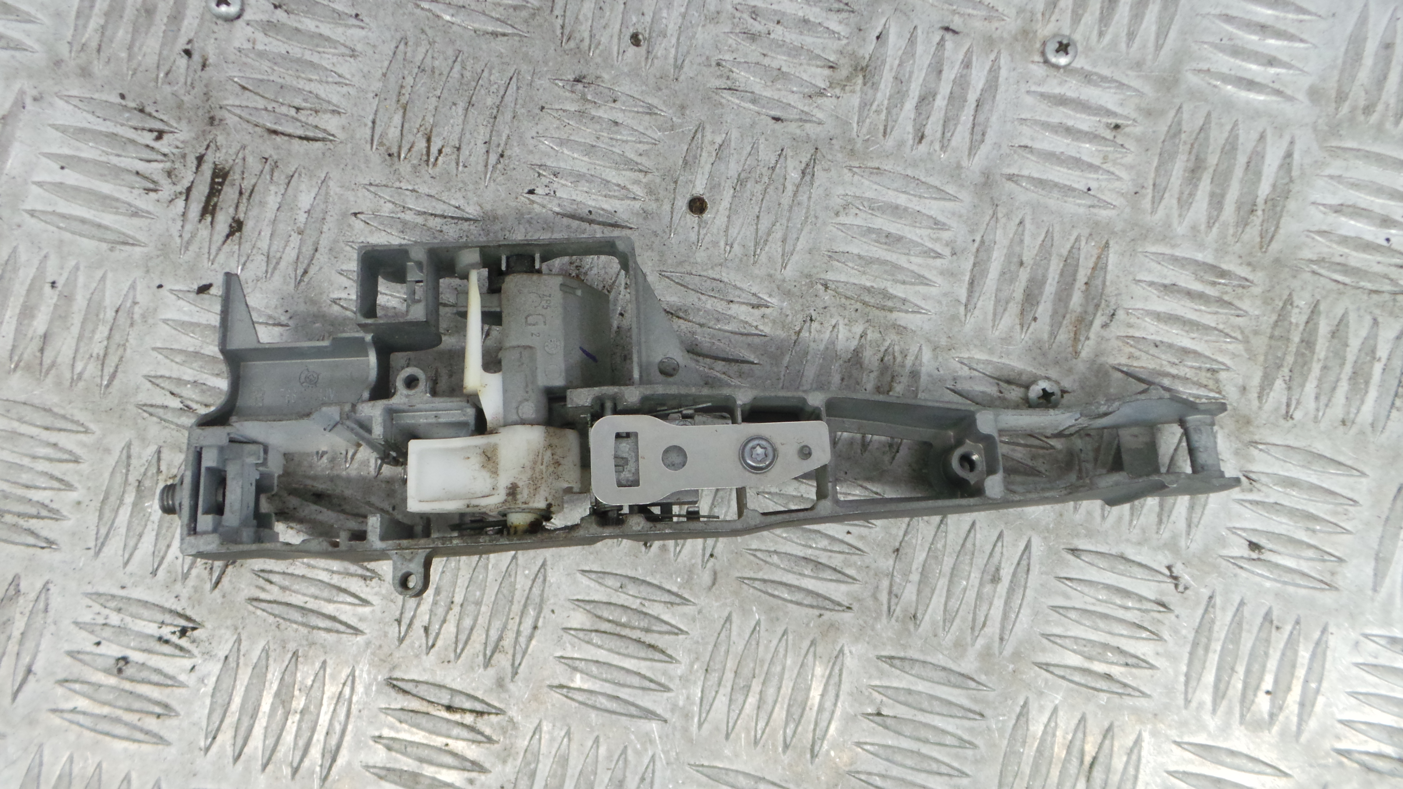 Puxador Exterior Trás esquerdo 9684560080 - CITROËN C3 II (SC_)-36647429