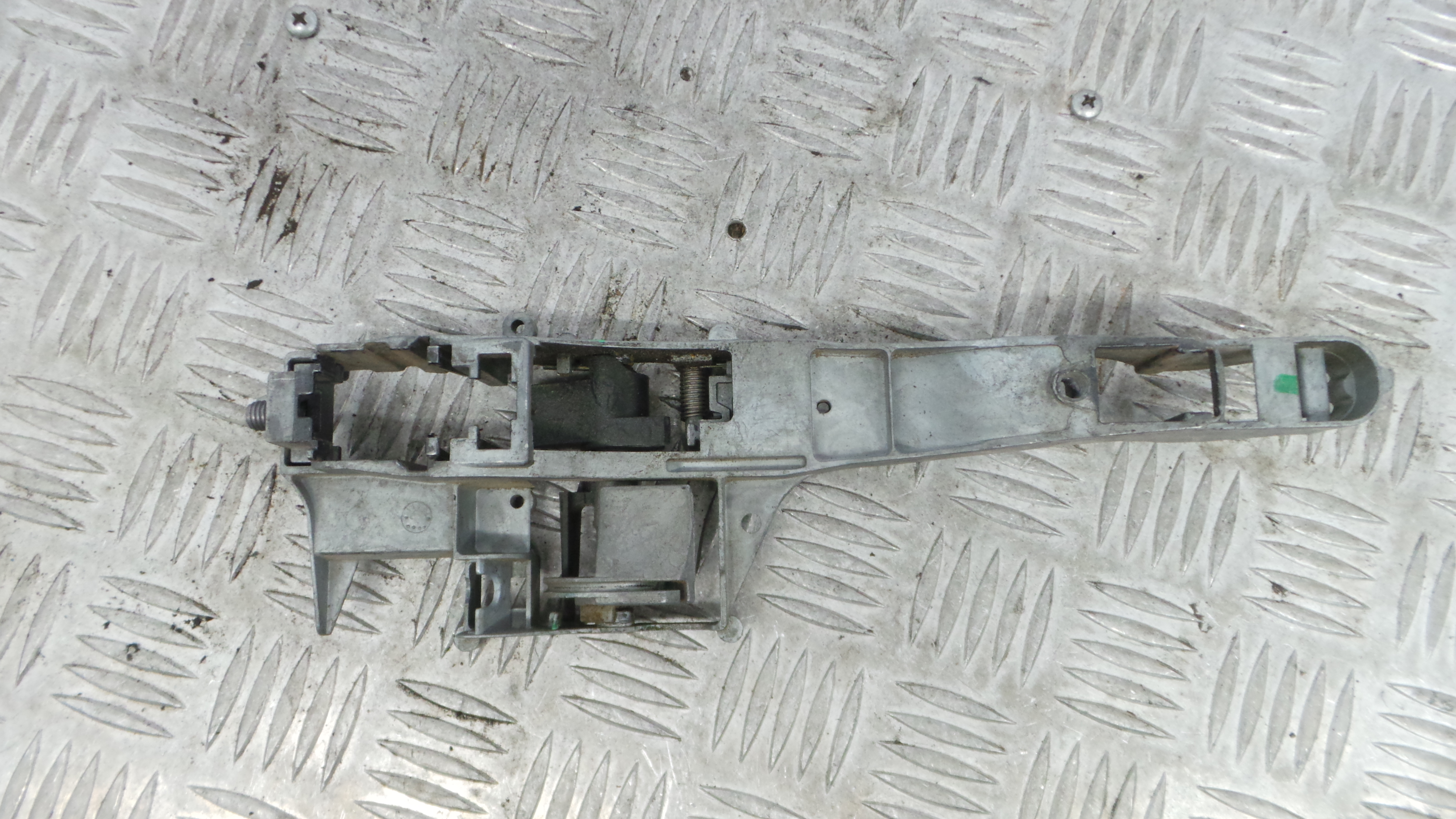 Puxador Exterior Trás esquerdo 9680168680 - PEUGEOT 308 I (4A_, 4C_)-36647432