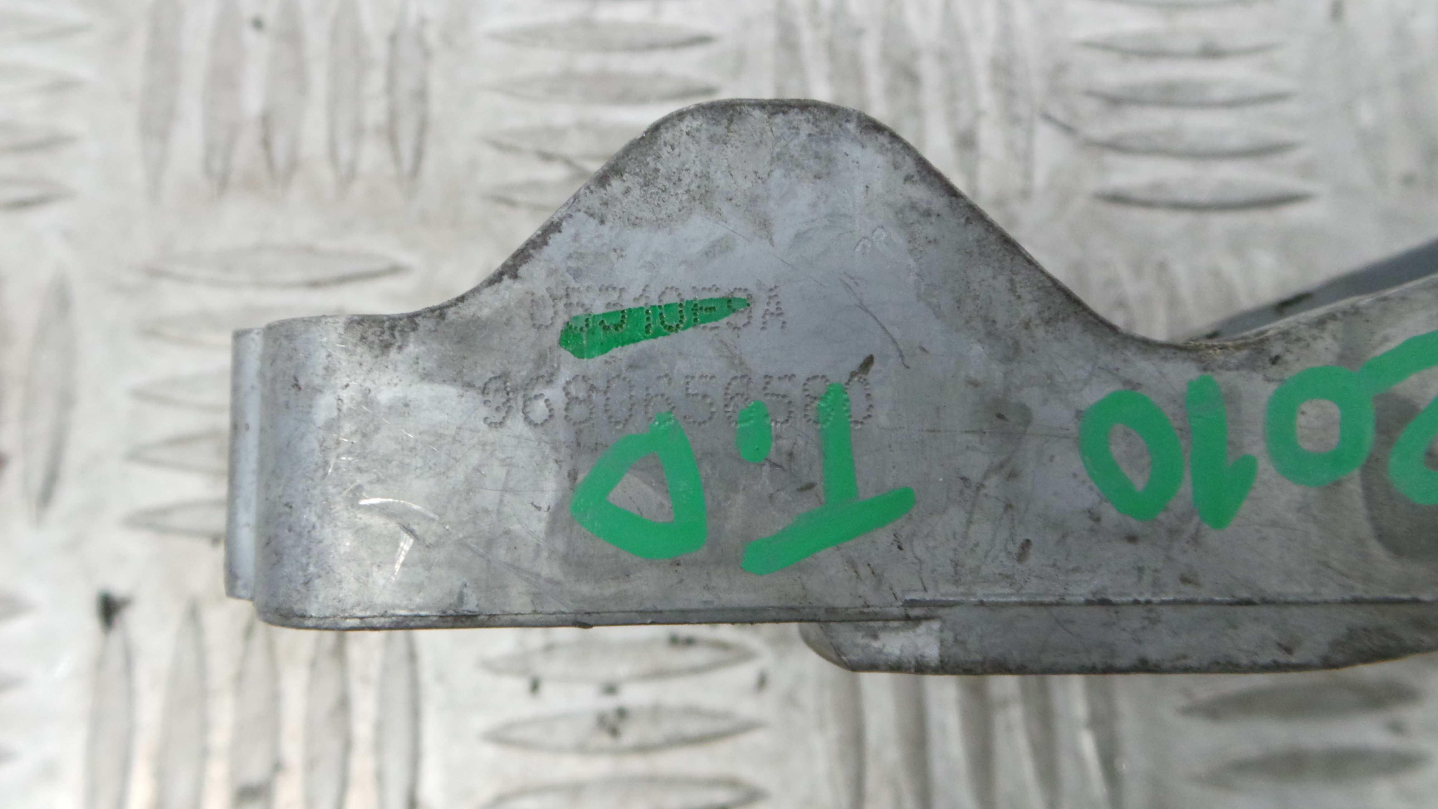 Puxador Exterior Trás Direita   9680656580 - PEUGEOT 207 SW (WK_)-36647435