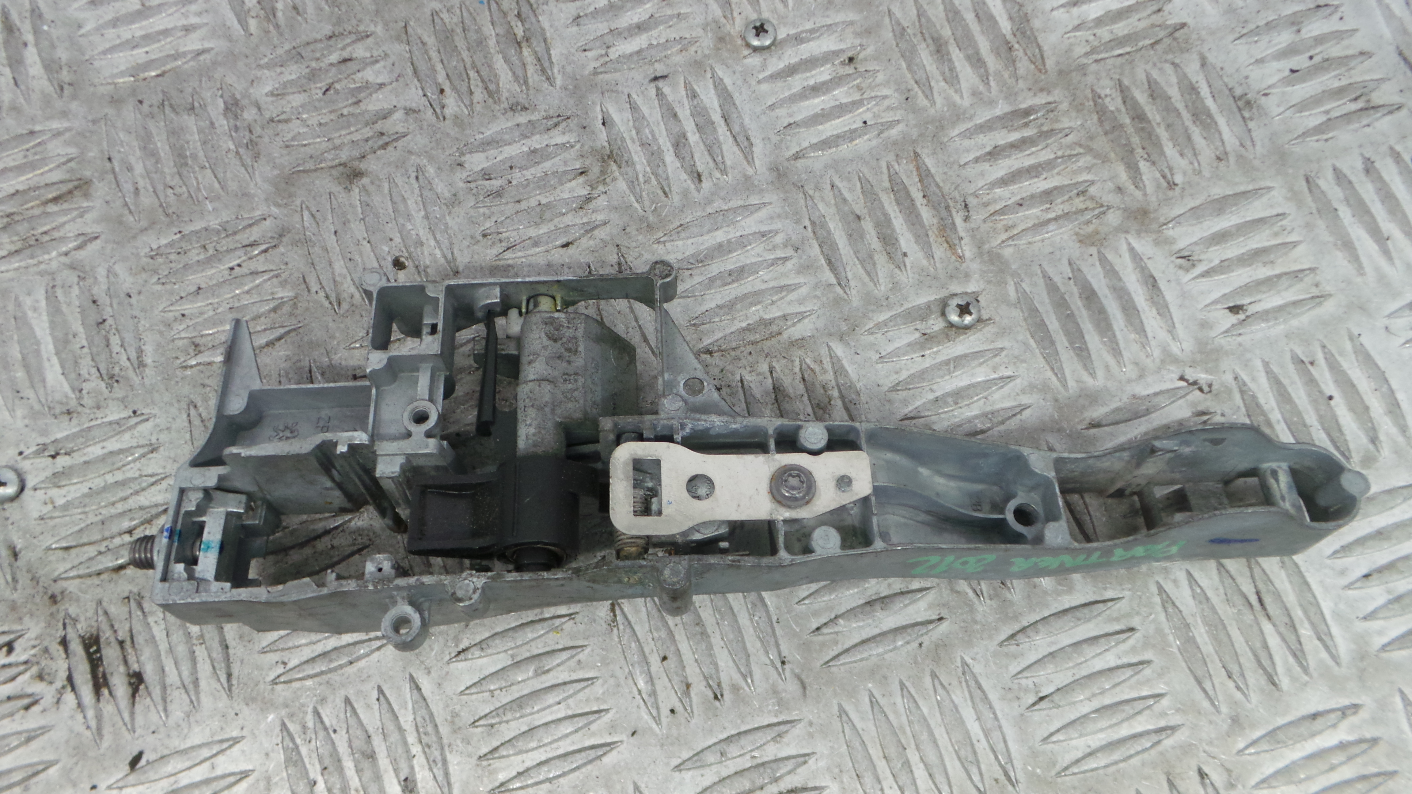 Puxador Exterior Frente Esquerdo 9680168680 - PEUGEOT PARTNER Caixa/monovolume-36647455