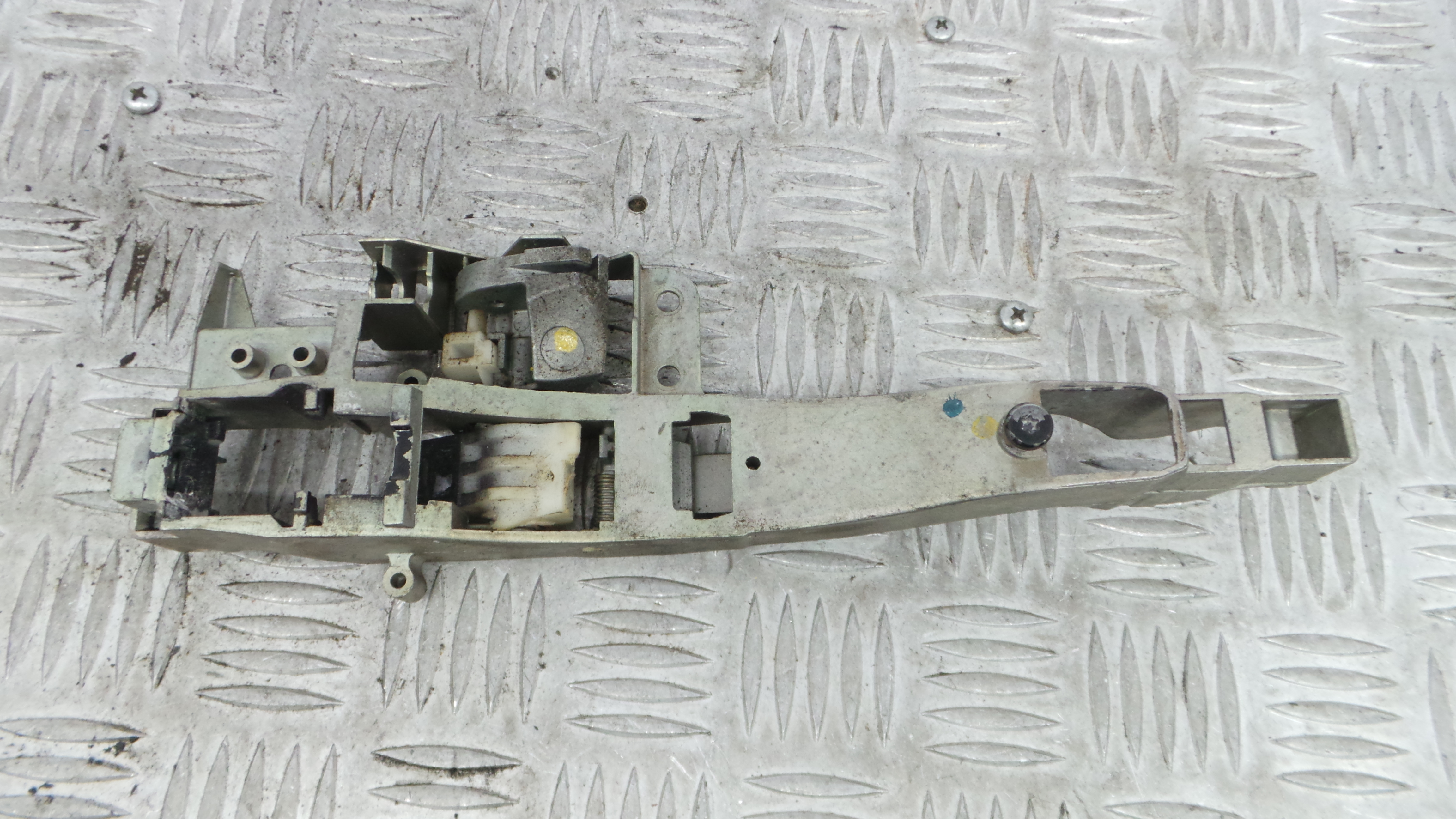 Puxador Exterior Trás Direita   9682508080 - CITROËN C4 I (LC_)-36647467