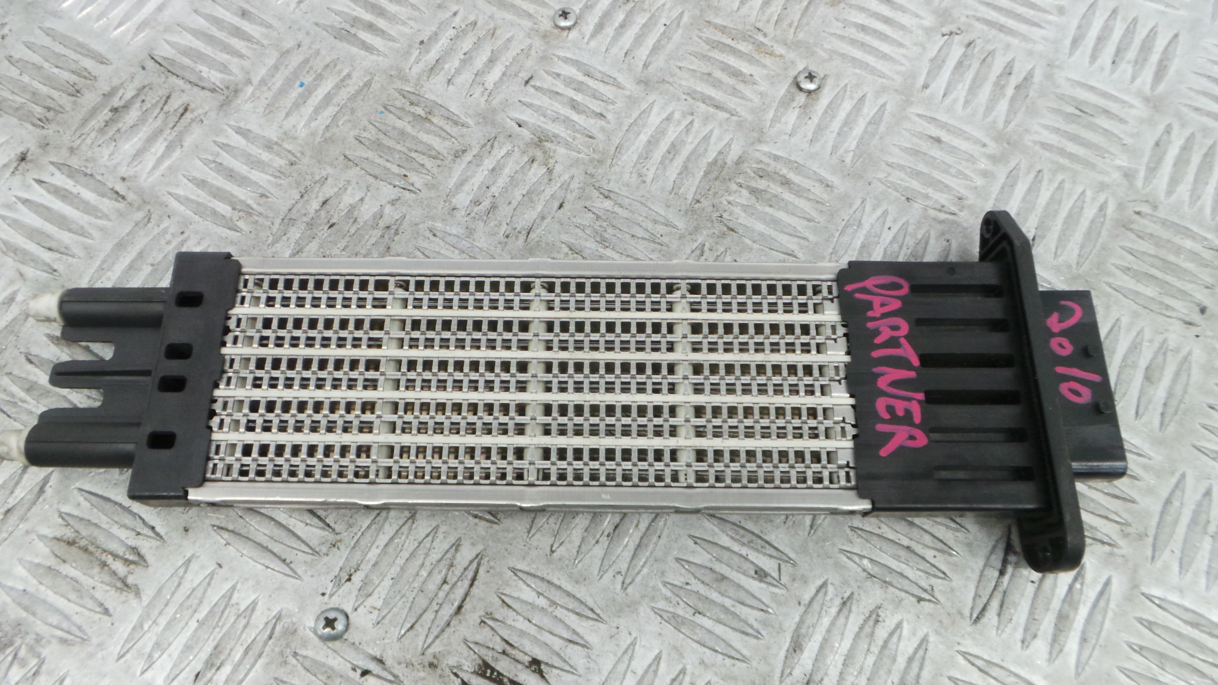 Radiador da Chaufagem / Sofagem A52103100 - PEUGEOT PARTNER Caixa/monovolume-36652485 Radiador da Chaufagem / Sofagem A52103100 - PEUGEOT PARTNER Caixa/monovolume-36652485