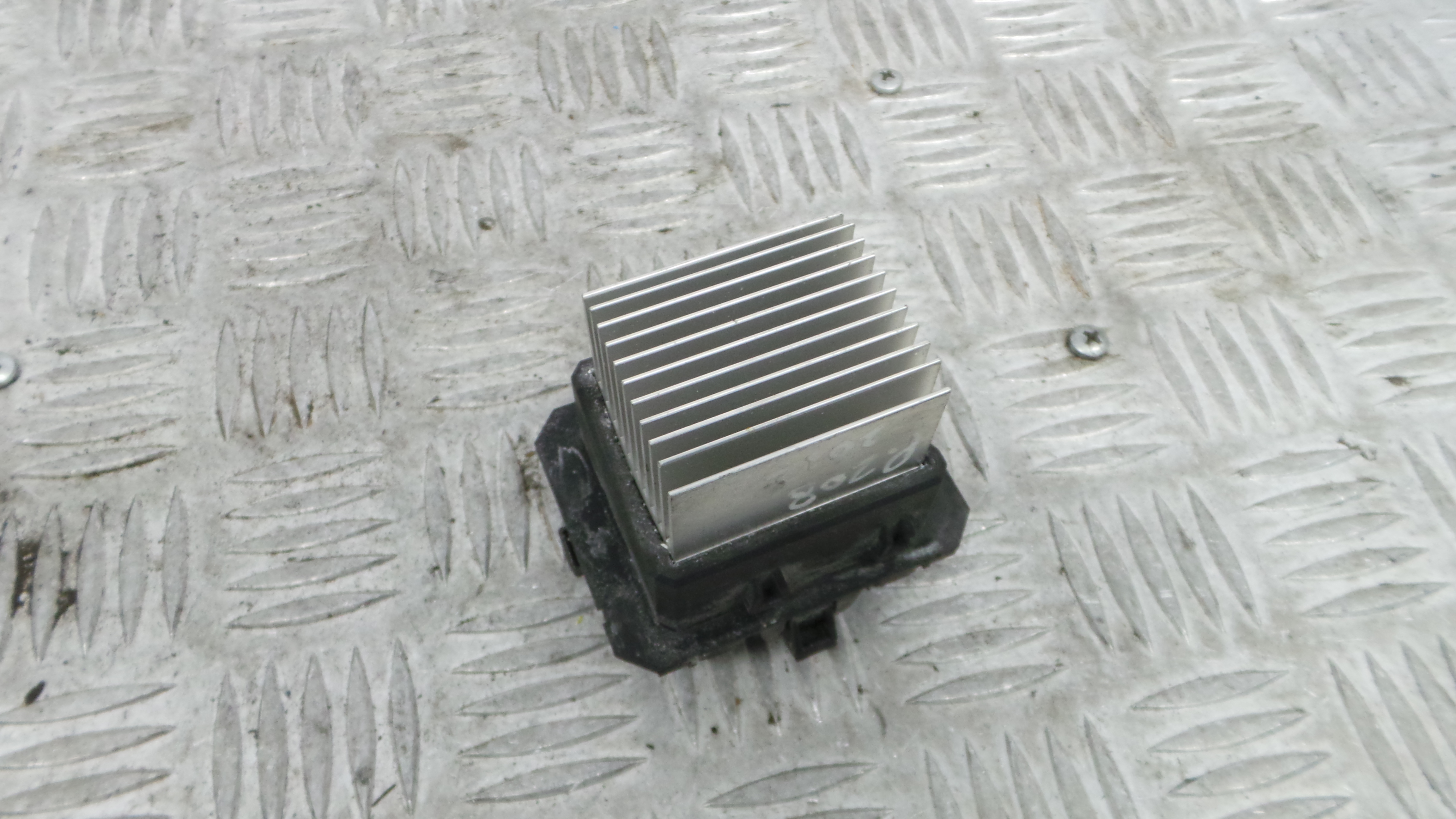 Resistência Ventilador Do Habitáculo T1000034Z - PEUGEOT 208 I (CA_, CC_)-36652514 Resistência Ventilador Do Habitáculo T1000034Z - PEUGEOT 208 I (CA_, CC_)-36652514
