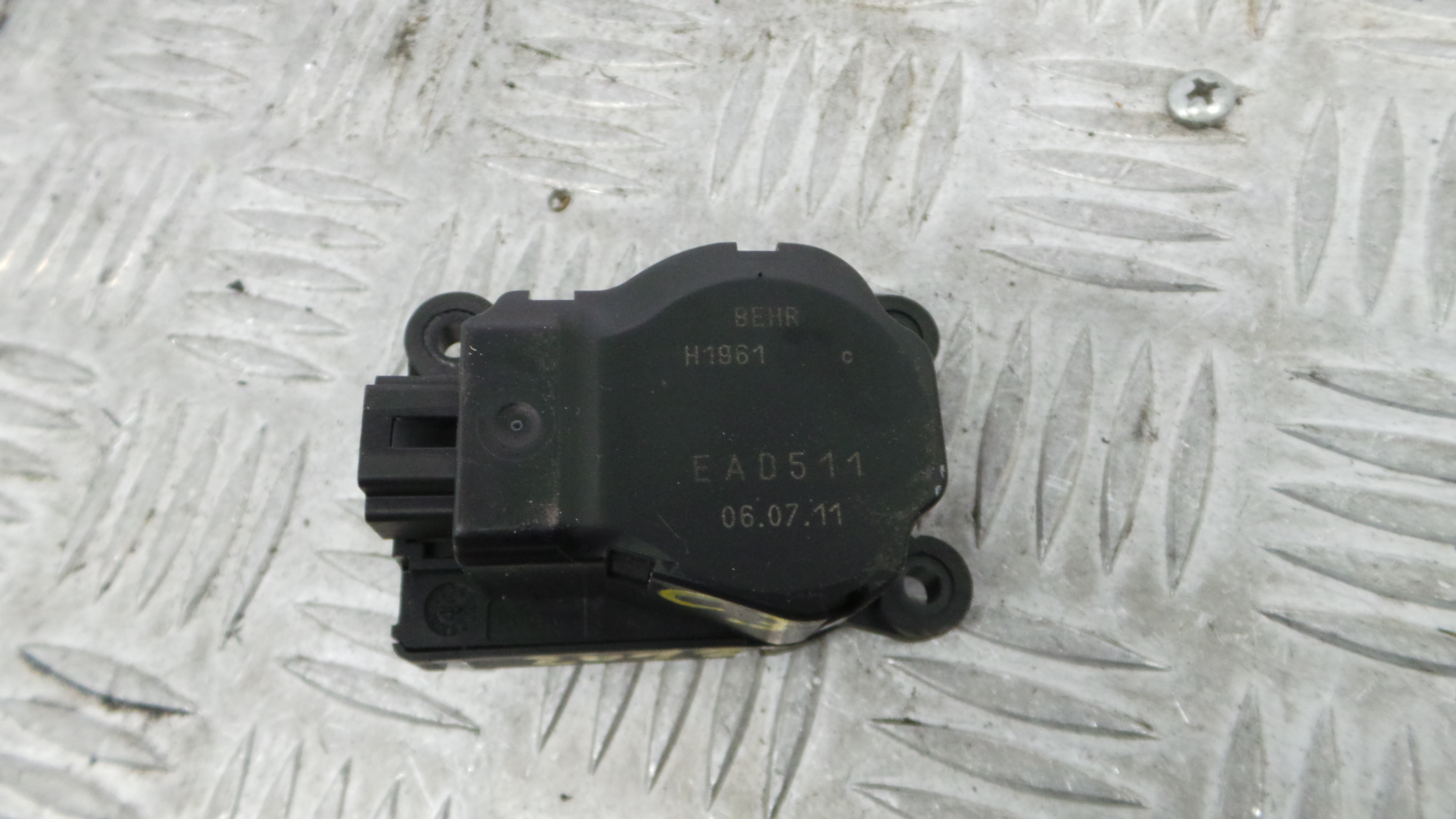 Atuador do Circuito de Ar  EAD511 - CITROËN C3 II (SC_)-36652861