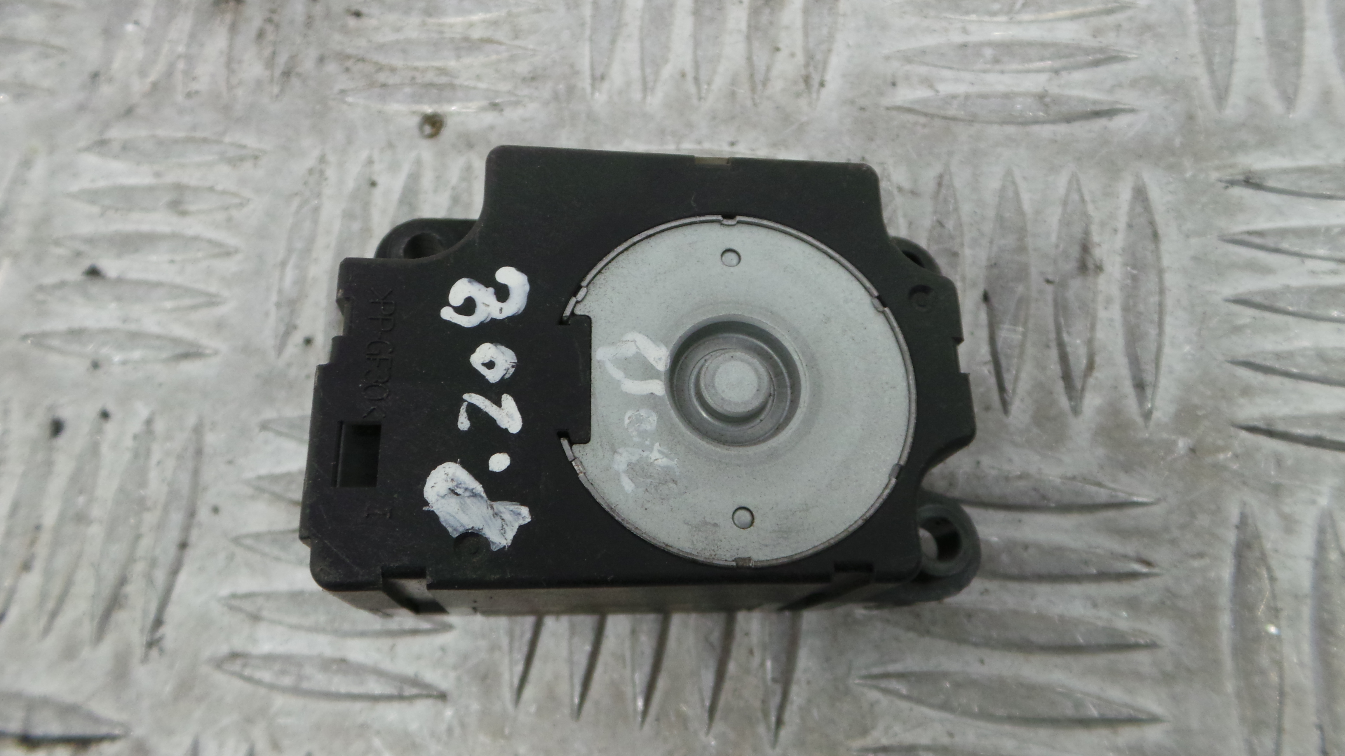 Atuador do Circuito de Ar  T1006419G - PEUGEOT 208 I (CA_, CC_)-36653087