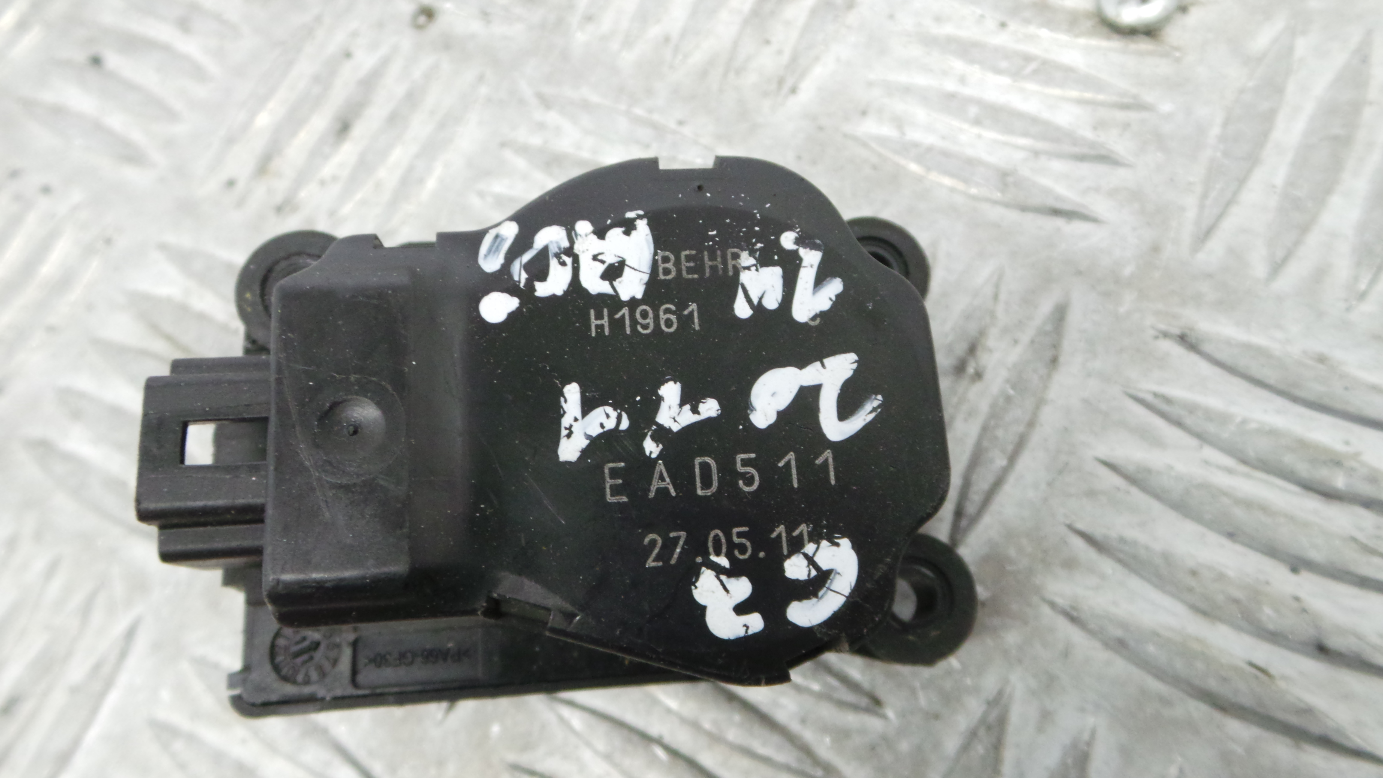 Atuador do Circuito de Ar  EAD511 - CITROËN C3 II (SC_)-36653117