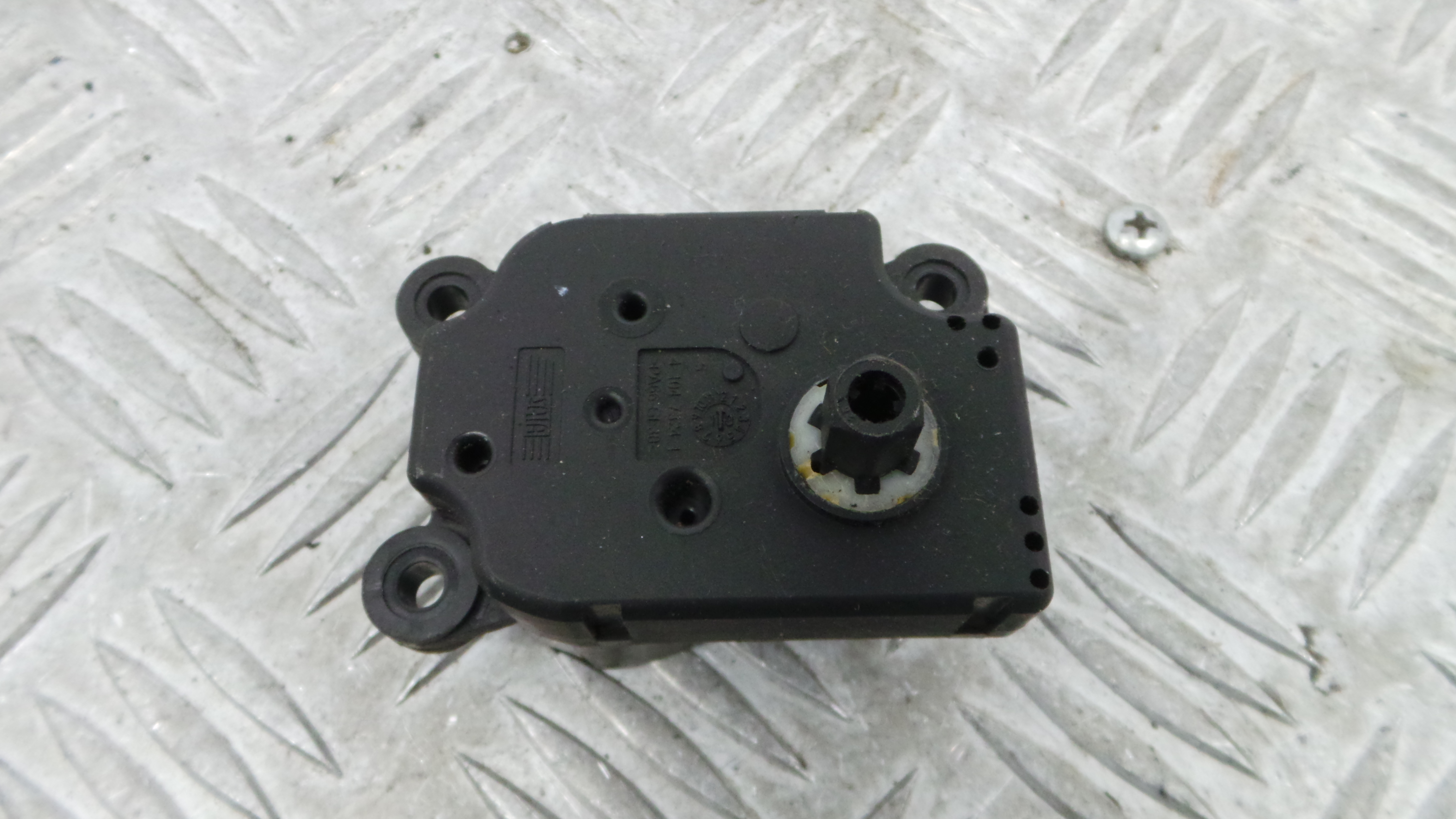 Atuador do Circuito de Ar  EAD511 - CITROËN C3 II (SC_)-36653120
