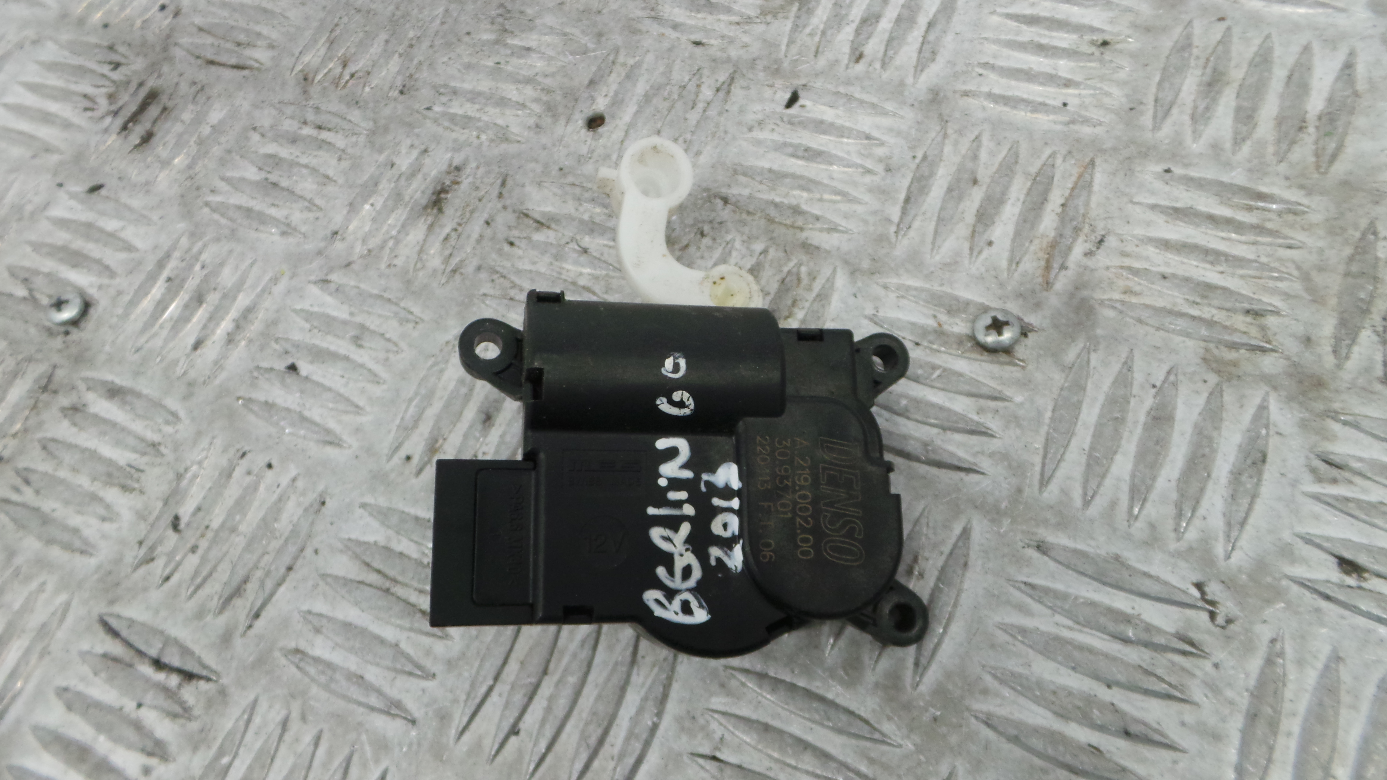 Atuador do Circuito de Ar A21900200 - CITROËN BERLINGO Caixa/monovolume (B9)-36653681 Atuador do Circuito de Ar A21900200 - CITROËN BERLINGO Caixa/monovolume (B9)-36653681