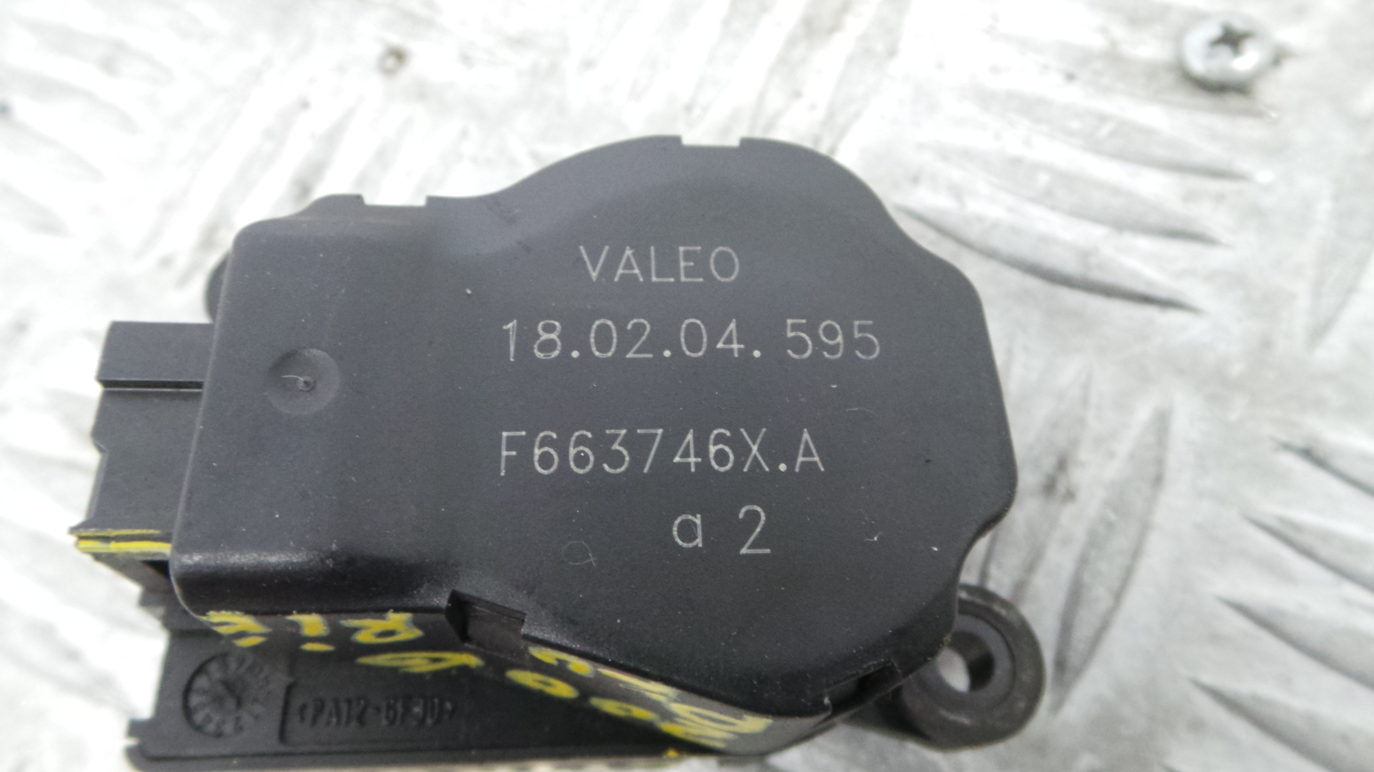 Atuador do Circuito de Ar  F663746XA - CITROËN C3 Pluriel (HB_)-36653687