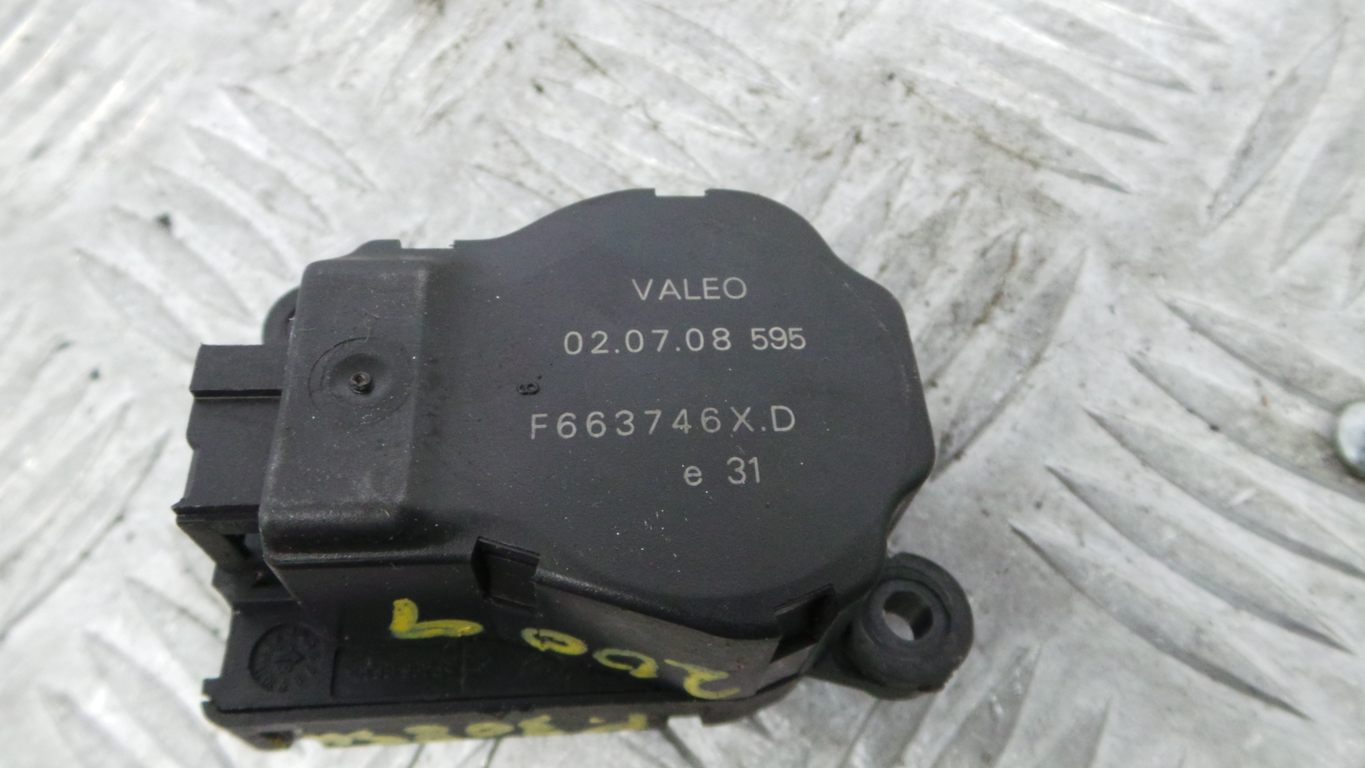 Atuador do Circuito de Ar  F663746XD - PEUGEOT 308 SW I (4E_, 4H_)-36653705