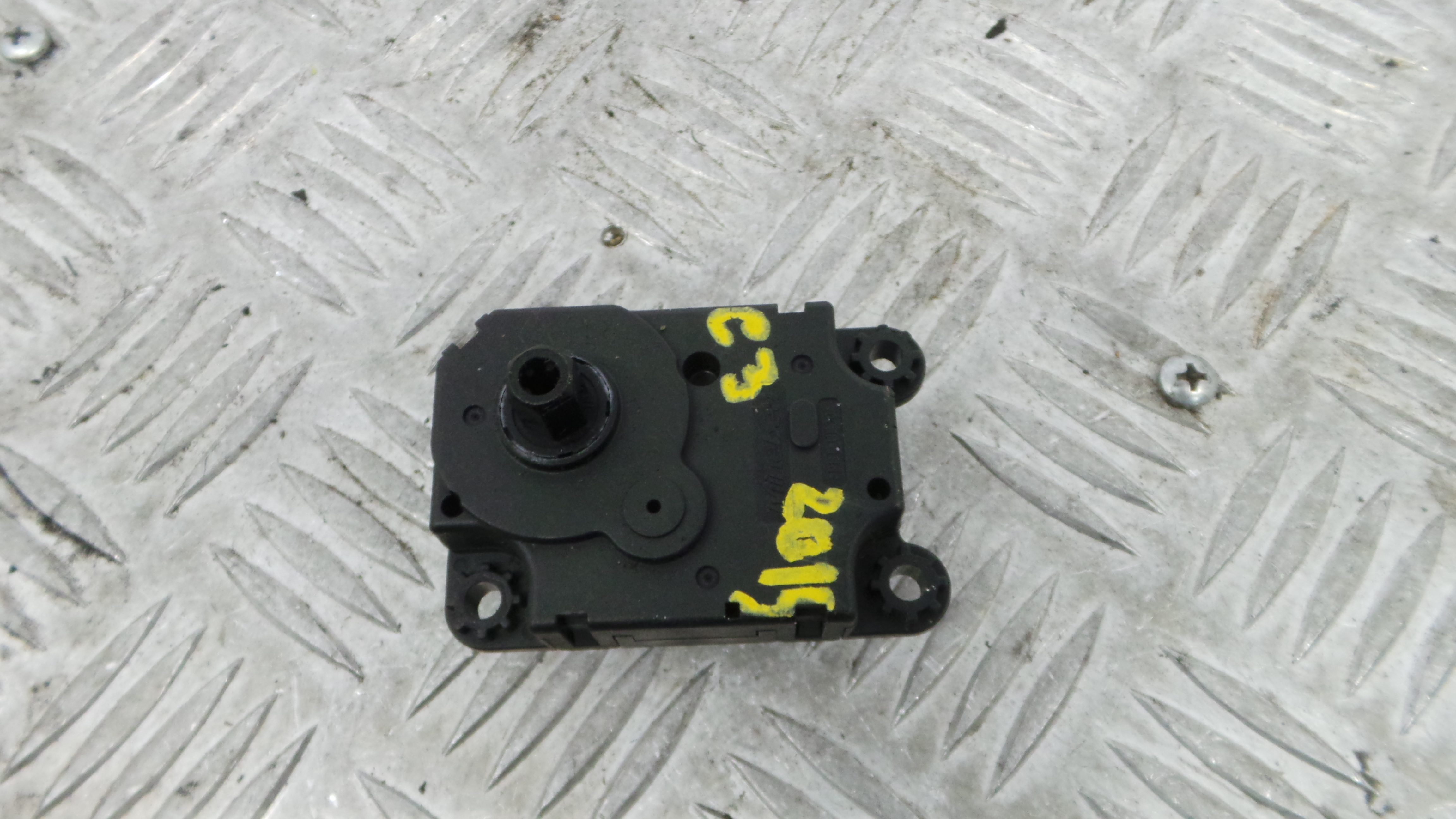 Atuador do Circuito de Ar  CX046001 - CITROËN C3 II (SC_)-36653714