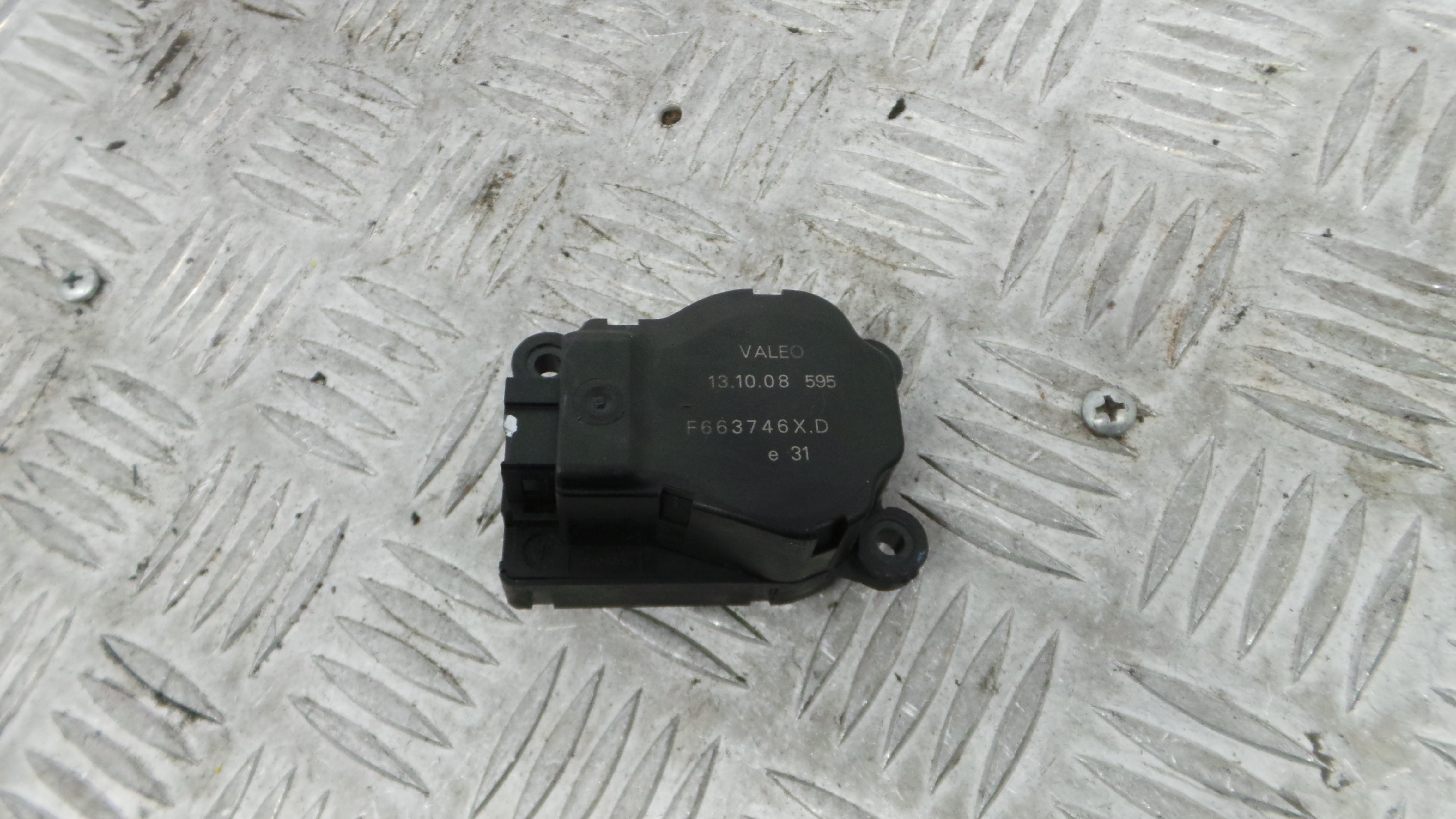 Atuador do Circuito de Ar  F663746XD - PEUGEOT 308 SW I (4E_, 4H_)-36653747