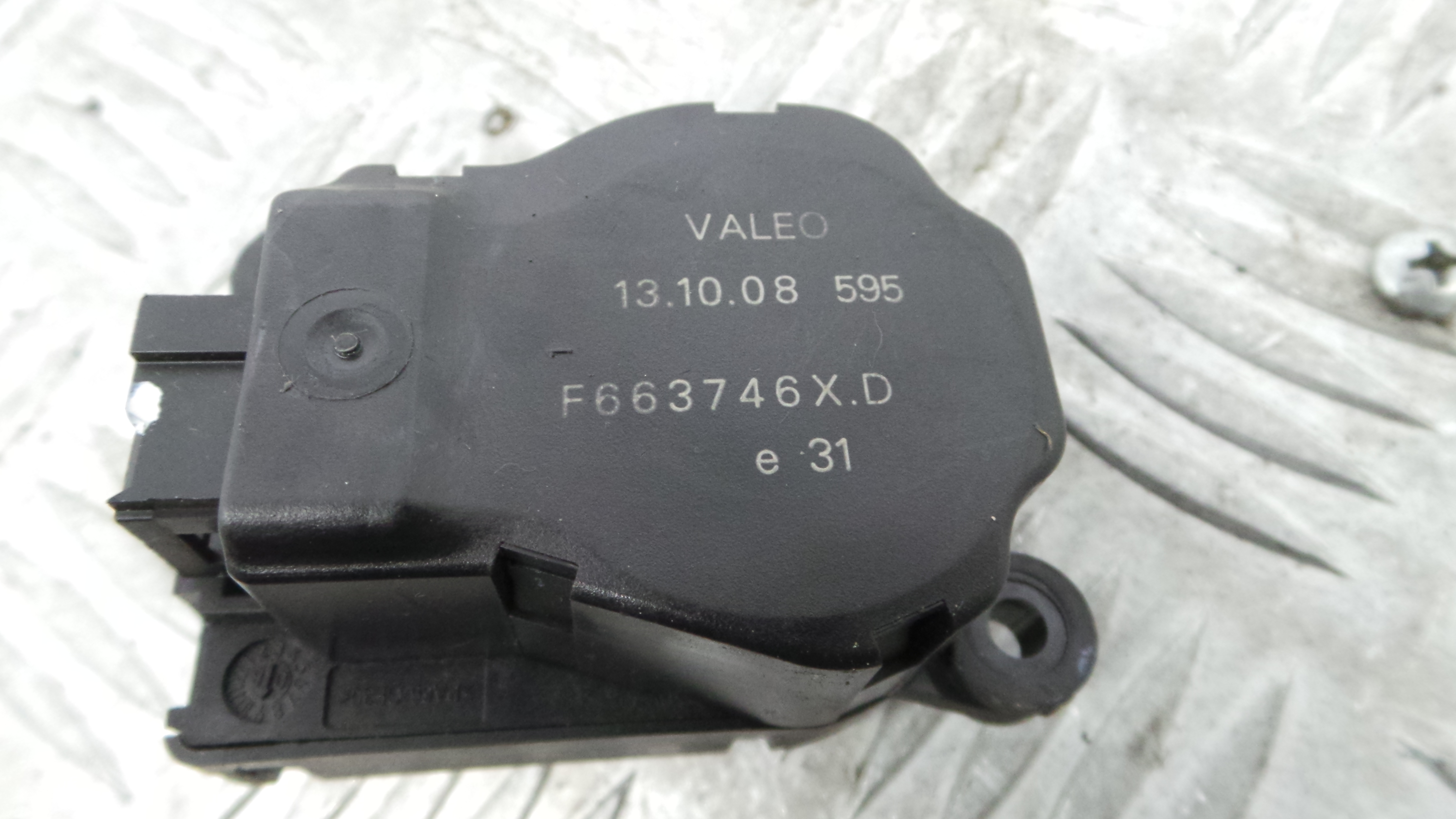 Atuador do Circuito de Ar F663746XD - PEUGEOT 308 SW I (4E_, 4H_)-36653747