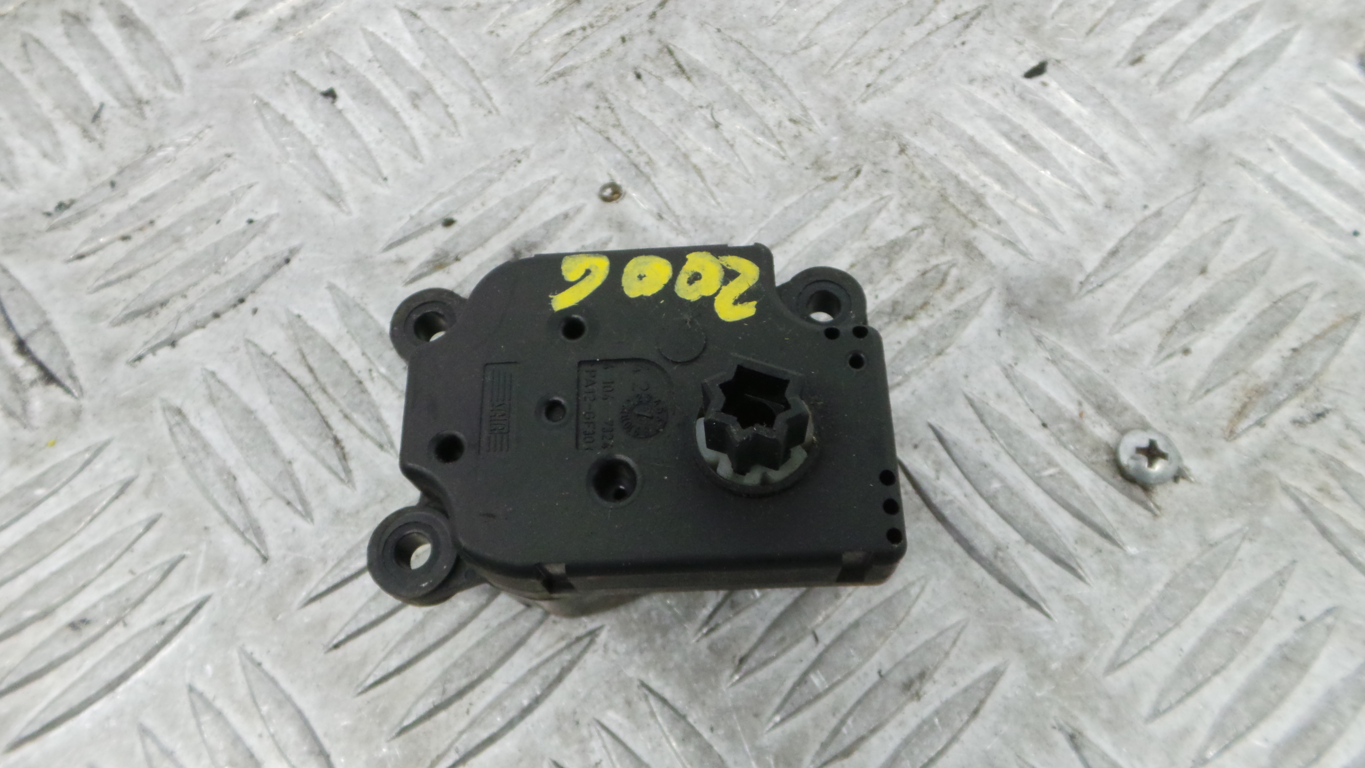 Atuador do Circuito de Ar  F663746XA - CITROËN C3 Pluriel (HB_)-36653753