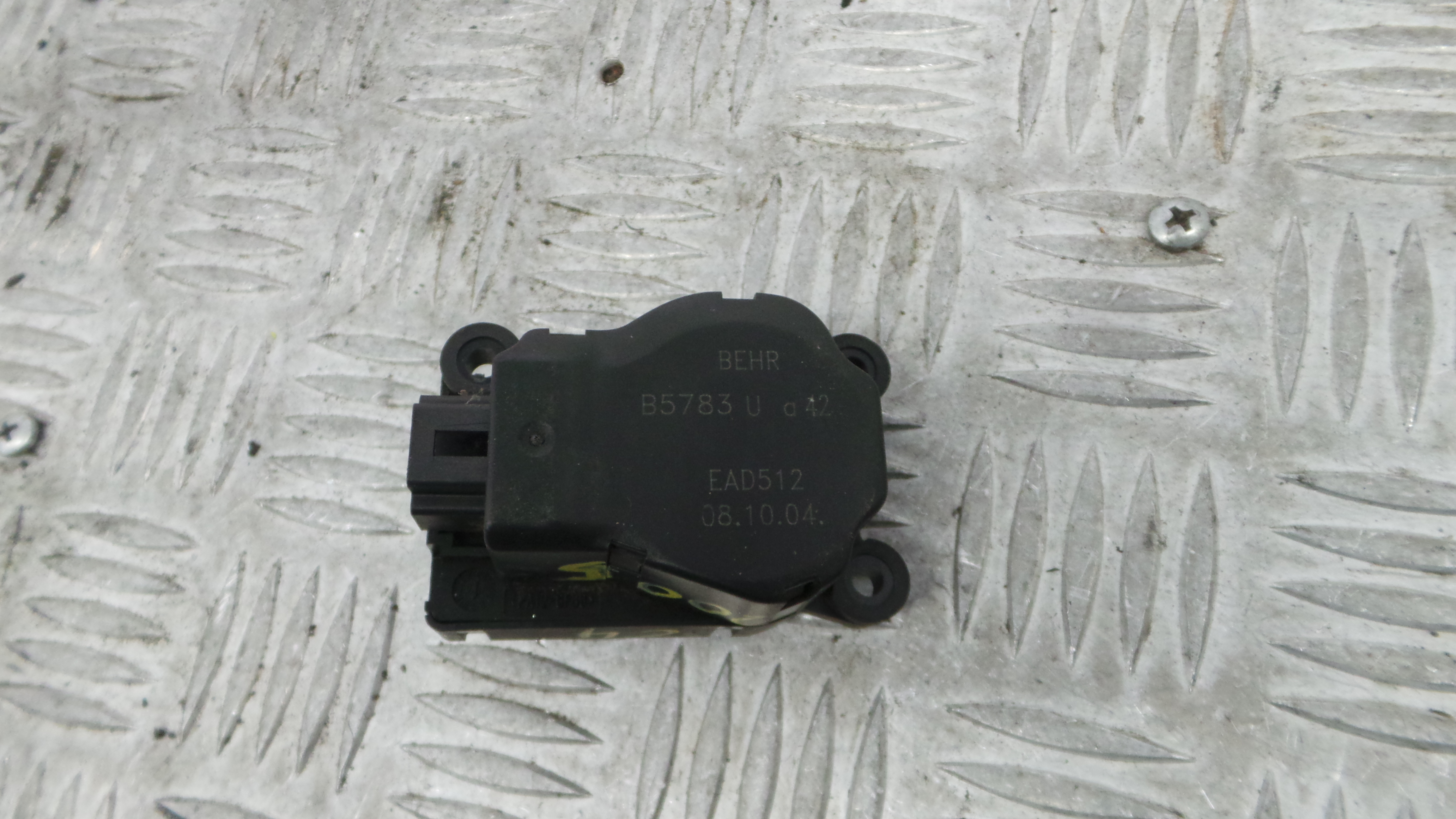 Atuador do Circuito de Ar  EAD512 - CITROËN C4 I (LC_)-36653777