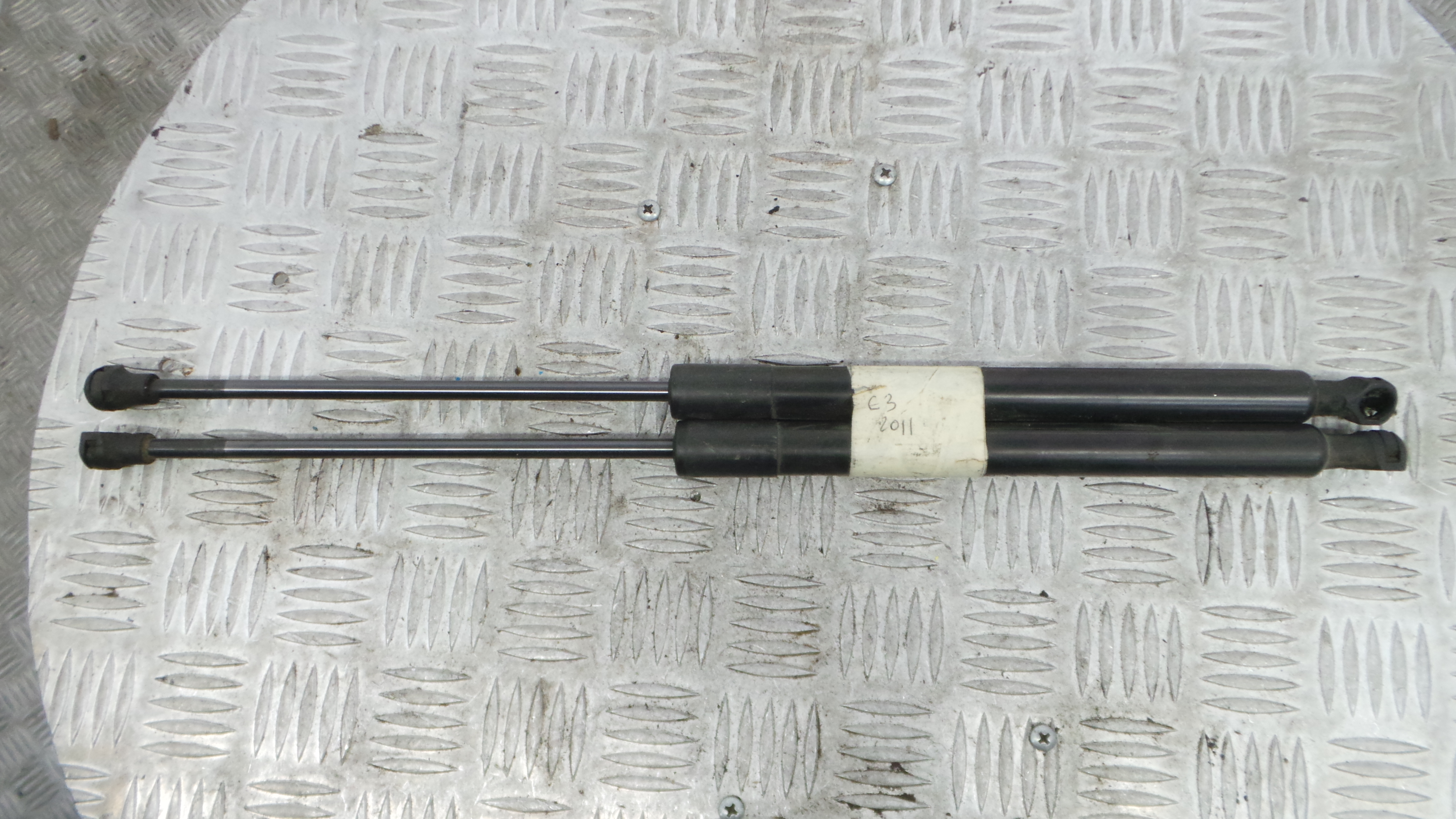 Amortecedor da Mala 9683833980 - CITROËN C3 II (SC_)-36659725