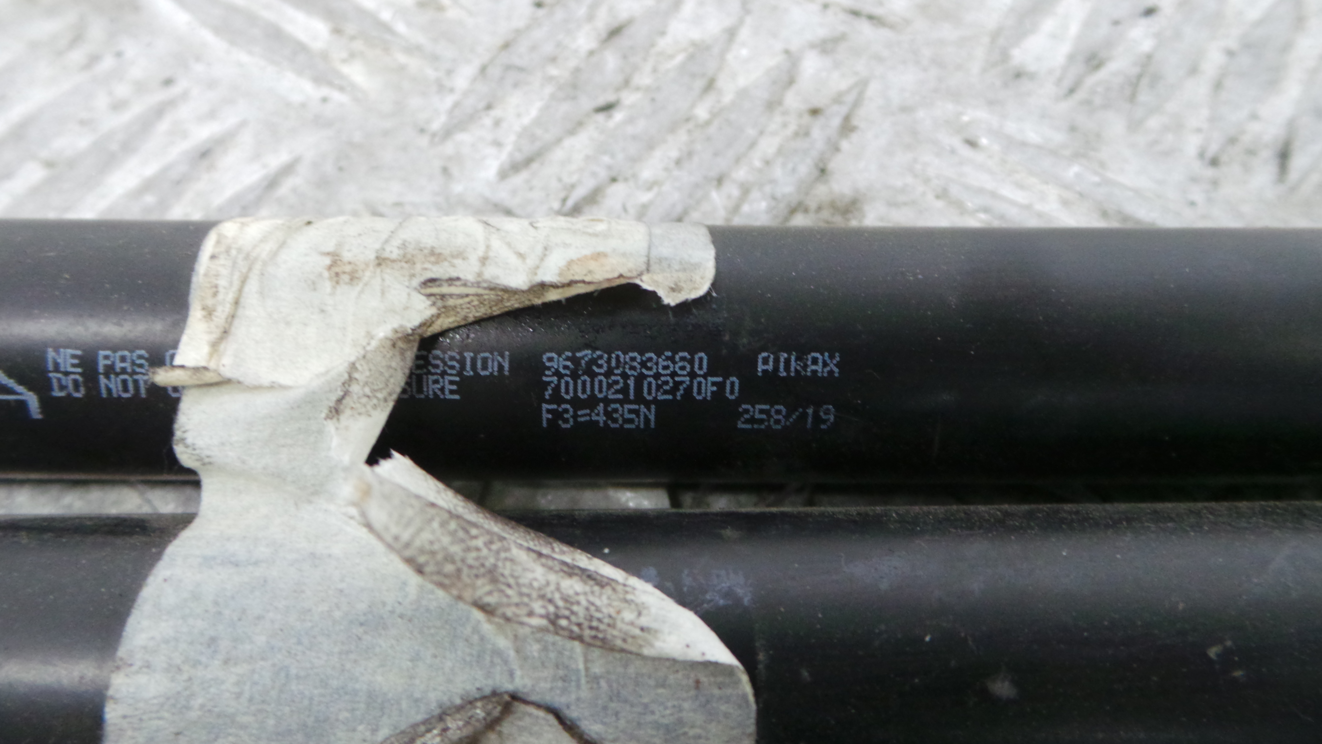 Amortecedor da Mala 9673083680 - PEUGEOT 208 I (CA_, CC_)-36659734