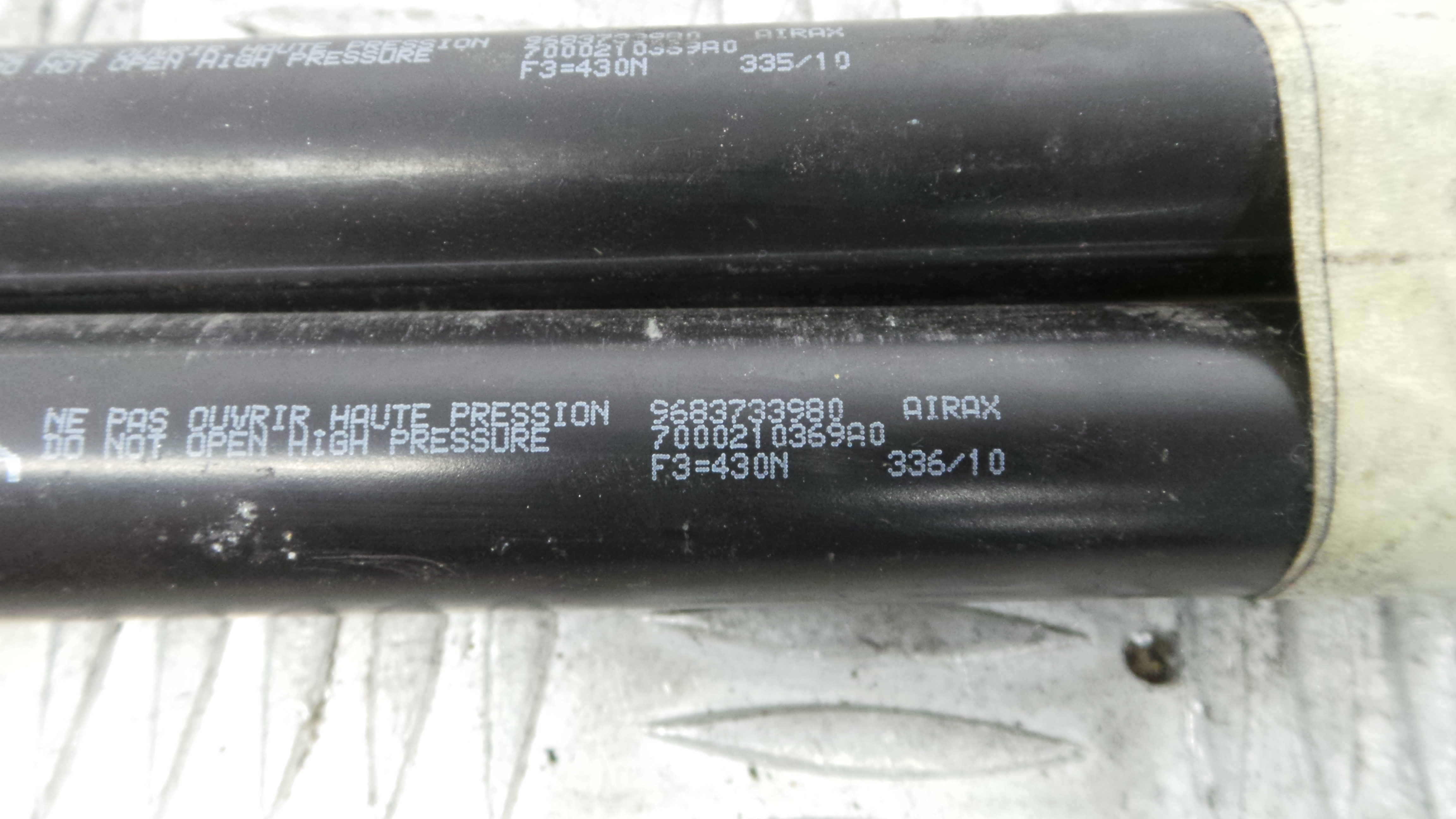 Amortecedor da Mala 9683733980 - CITROËN C3 II (SC_)-36661215