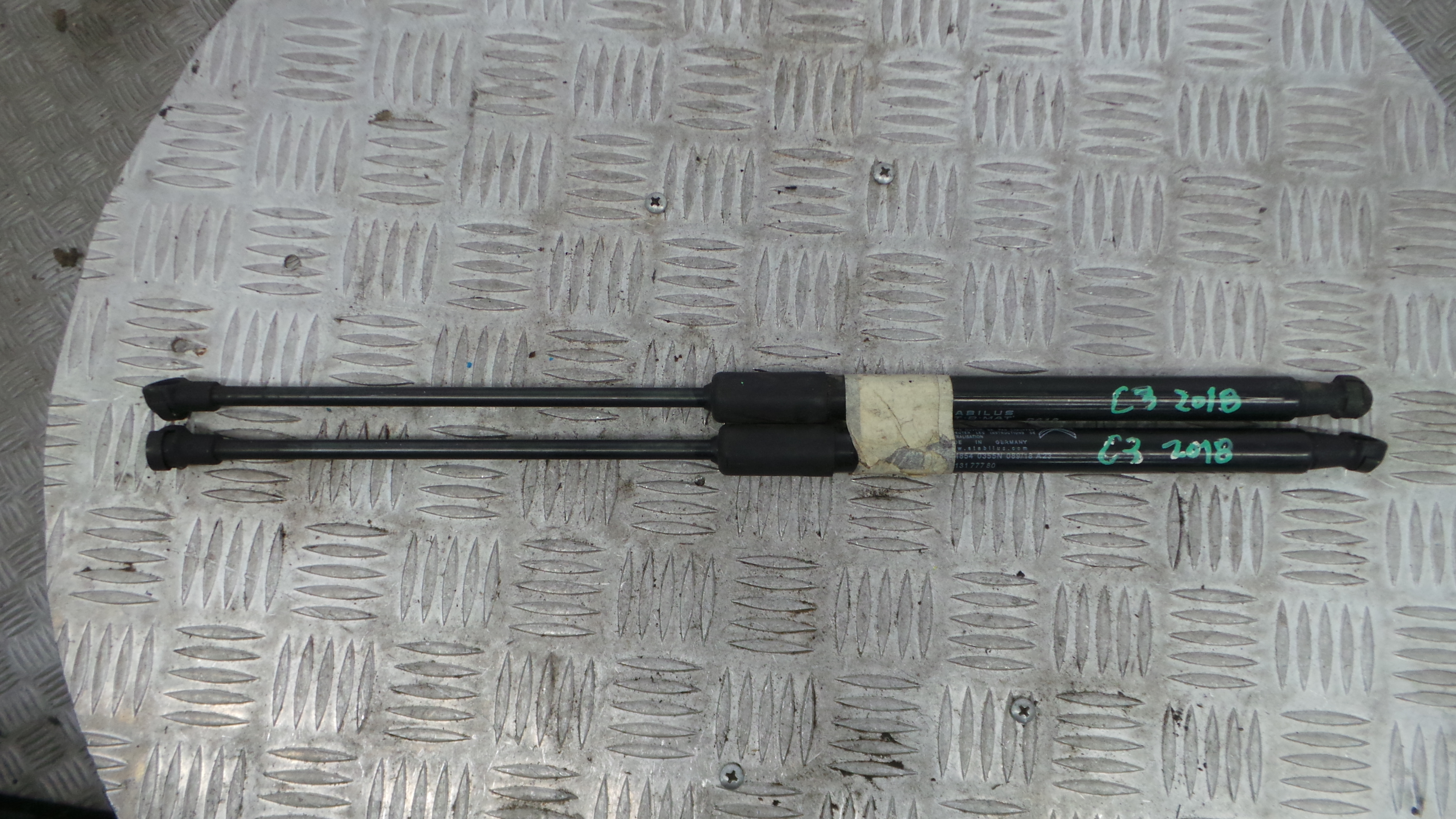 Amortecedor da Mala 9813177780 - CITROËN C3 / C3 ORIGIN III (SX)-36661254 Amortecedor da Mala 9813177780 - CITROËN C3 / C3 ORIGIN III (SX)-36661254