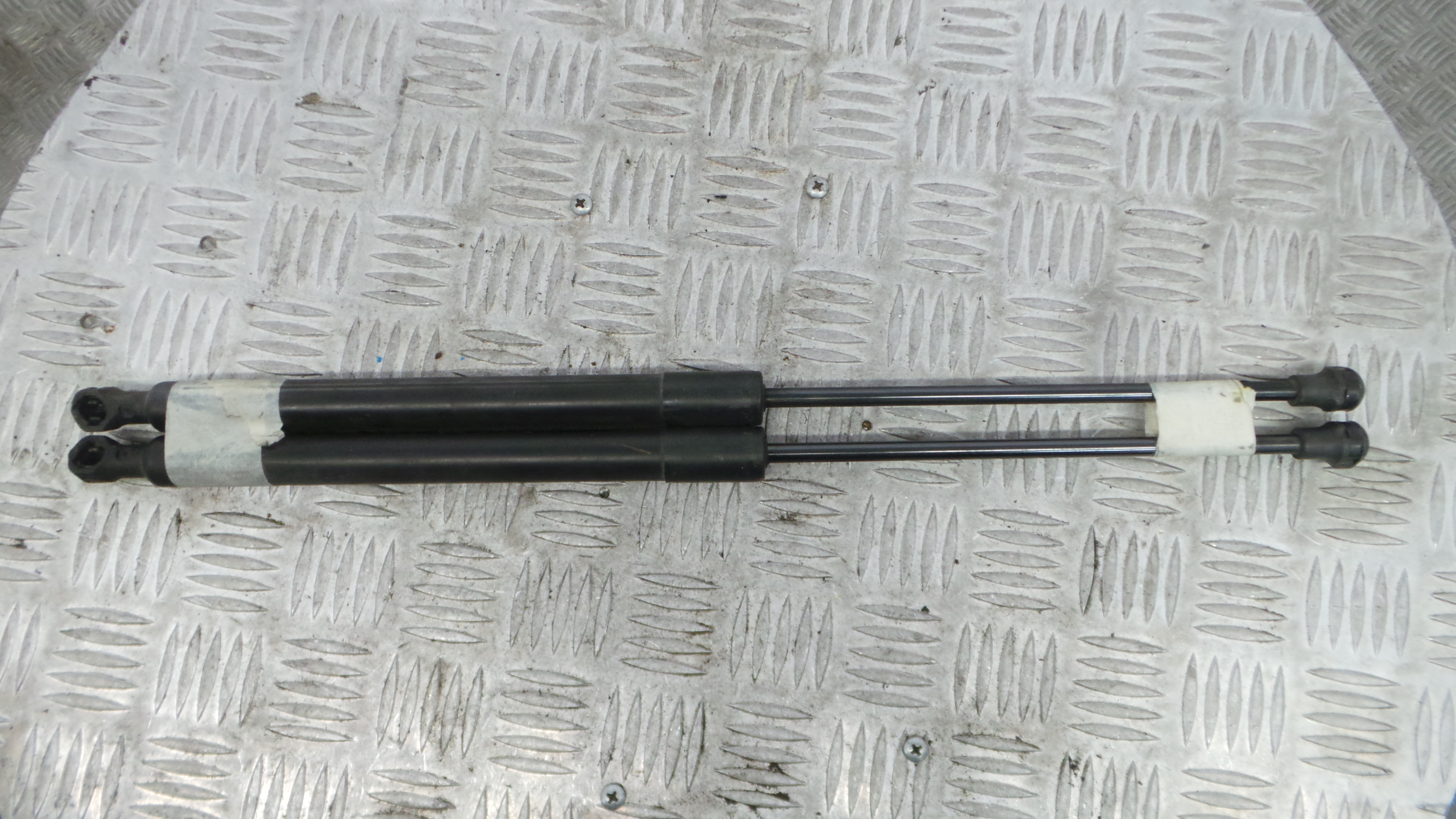Amortecedor da Mala 9683733980 - CITROËN C3 II (SC_)-36661265