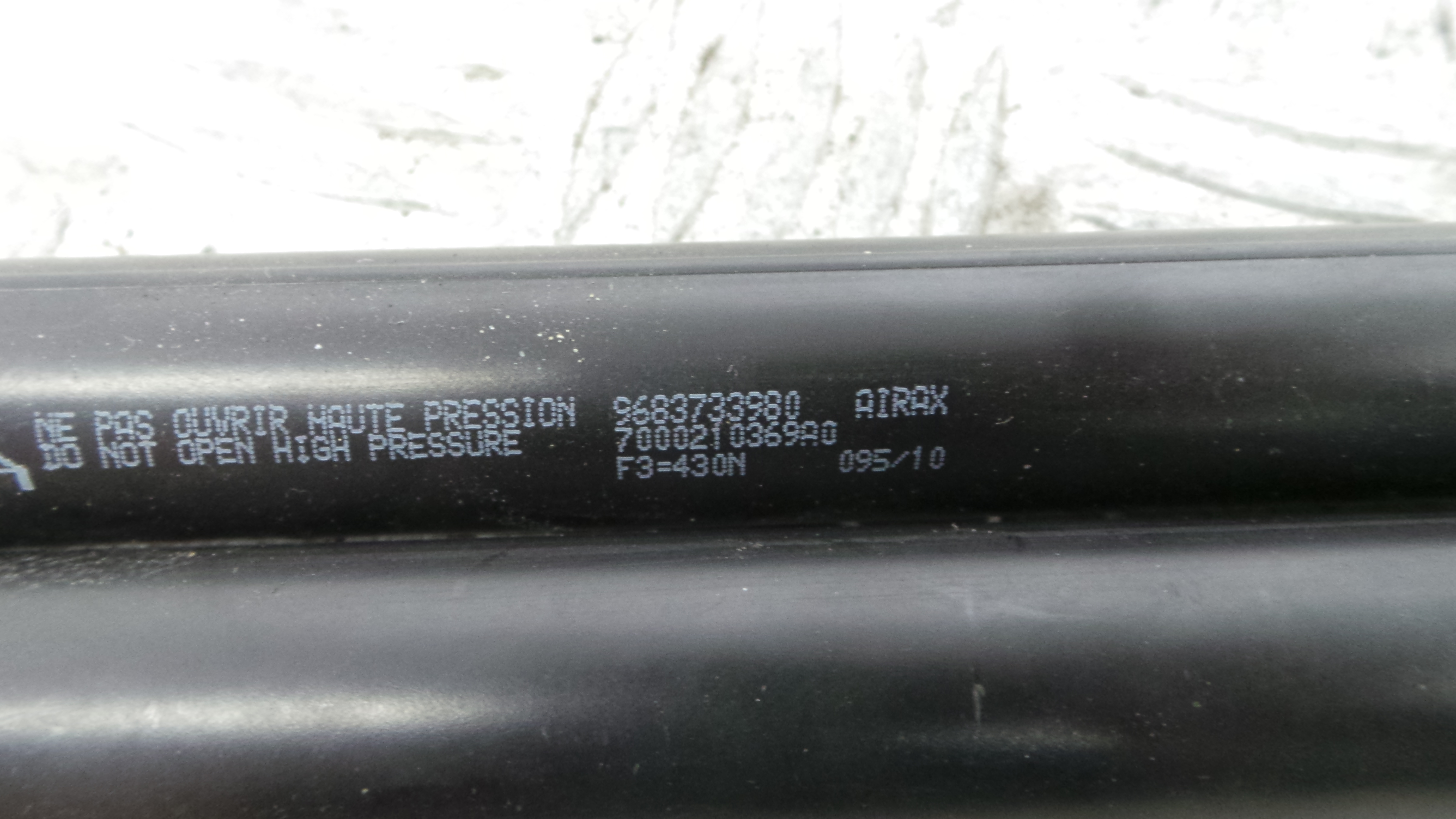 Amortecedor da Mala 9683733980 - CITROËN C3 II (SC_)-36661265