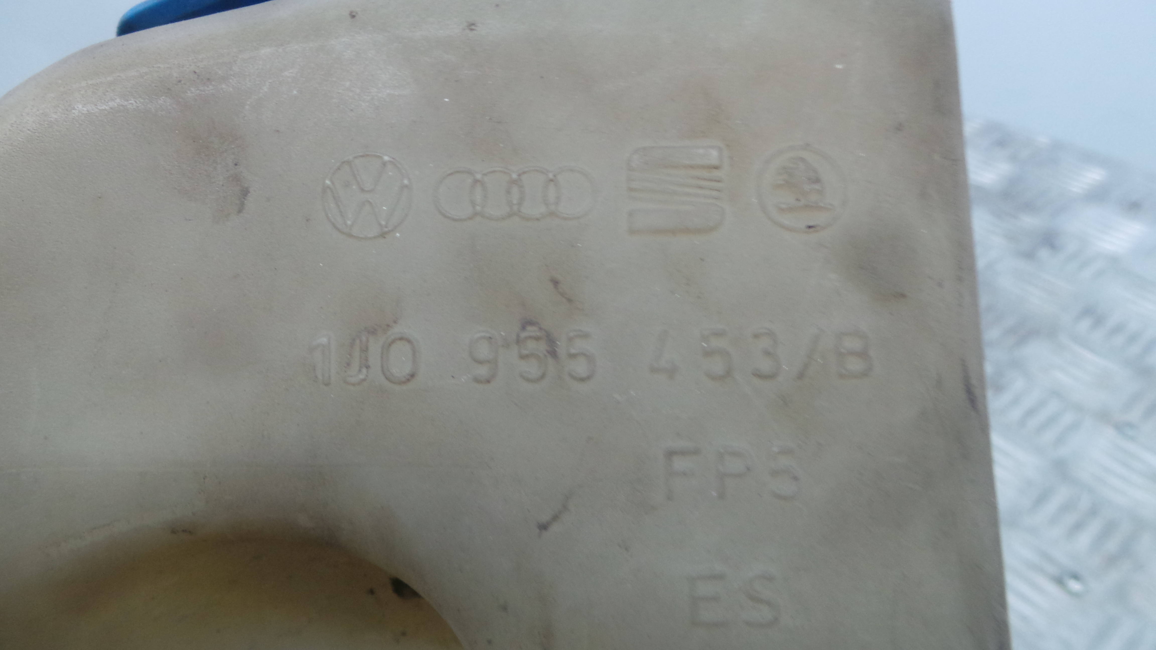 Deposito Reservatório Limpa Vidros Para Brisas 1J0955453B - VW GOLF IV (1J1), GOLF Mk IV (1J1)-36662099