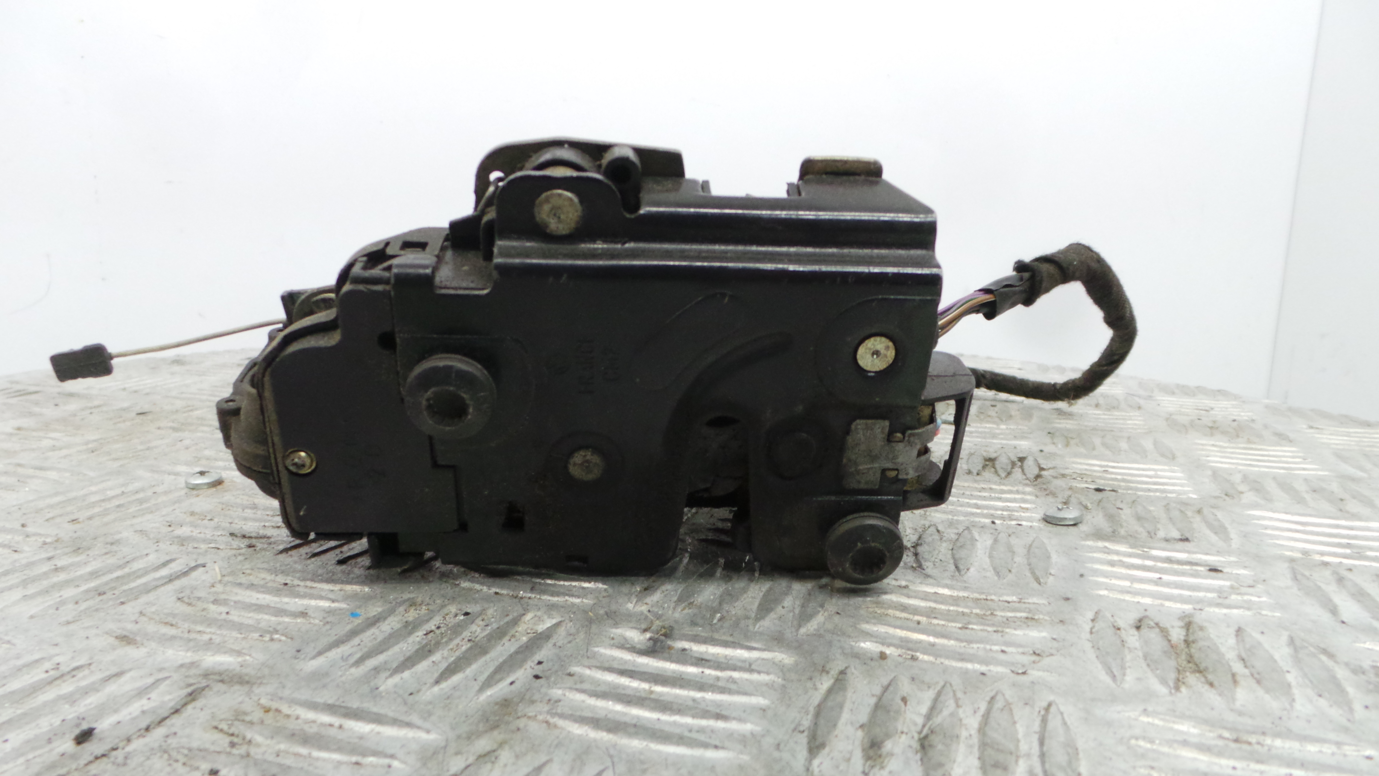 Fecho da Porta Frente Dto 6X1837014G - VW GOLF IV (1J1), GOLF Mk IV (1J1)-36662112 Fecho da Porta Frente Dto 6X1837014G - VW GOLF IV (1J1), GOLF Mk IV (1J1)-36662112