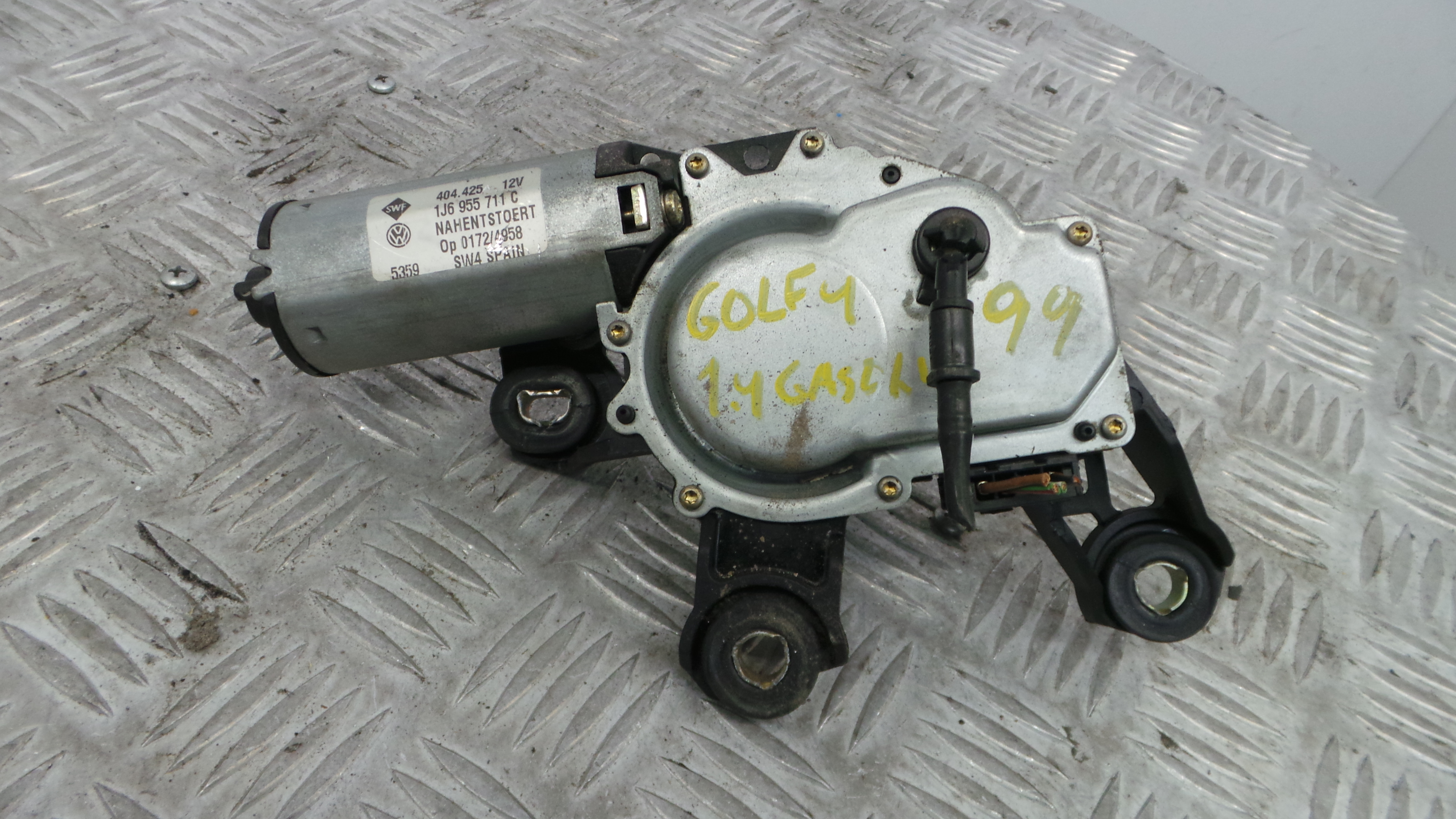 Motor Limpa Vidros Trás 1J6955711C - VW GOLF IV (1J1), GOLF Mk IV (1J1)-36662335 Motor Limpa Vidros Trás 1J6955711C - VW GOLF IV (1J1), GOLF Mk IV (1J1)-36662335