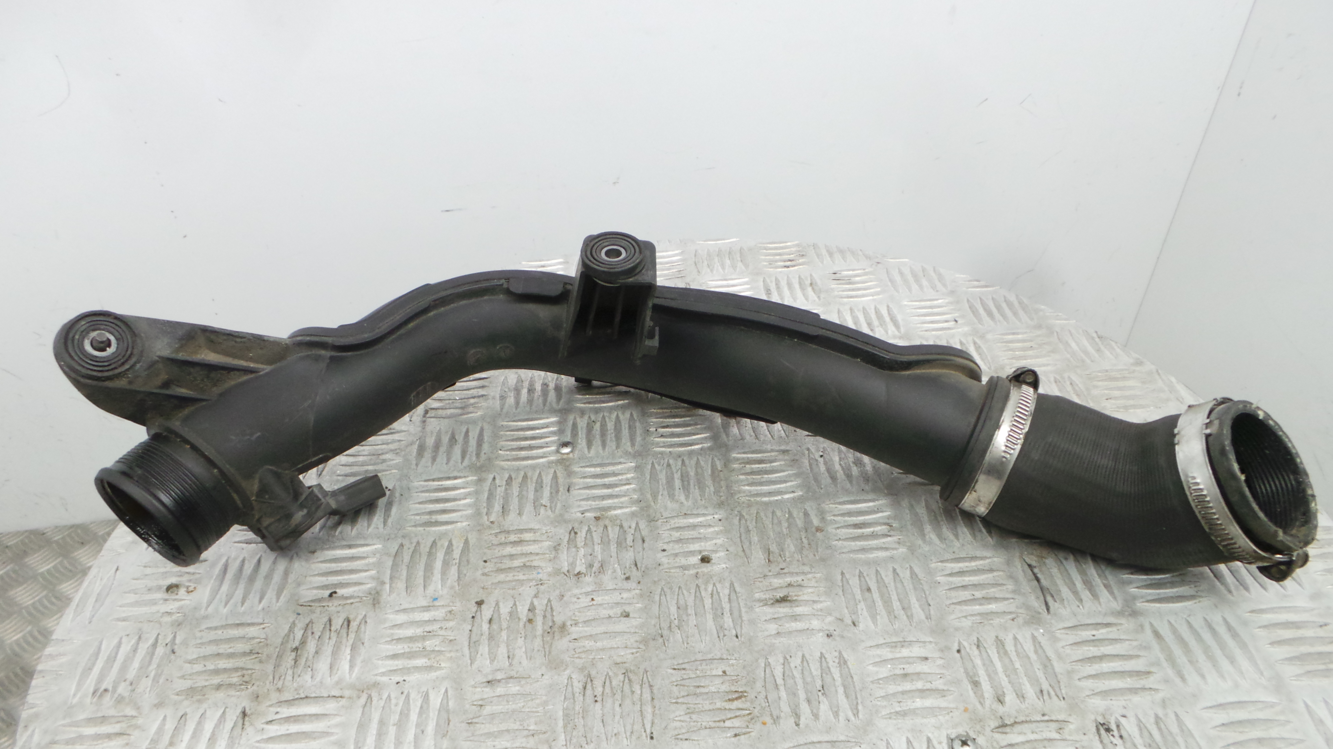 Tubo Intercooler 6R0145770A - VW POLO V (6R1, 6C1)-36662363