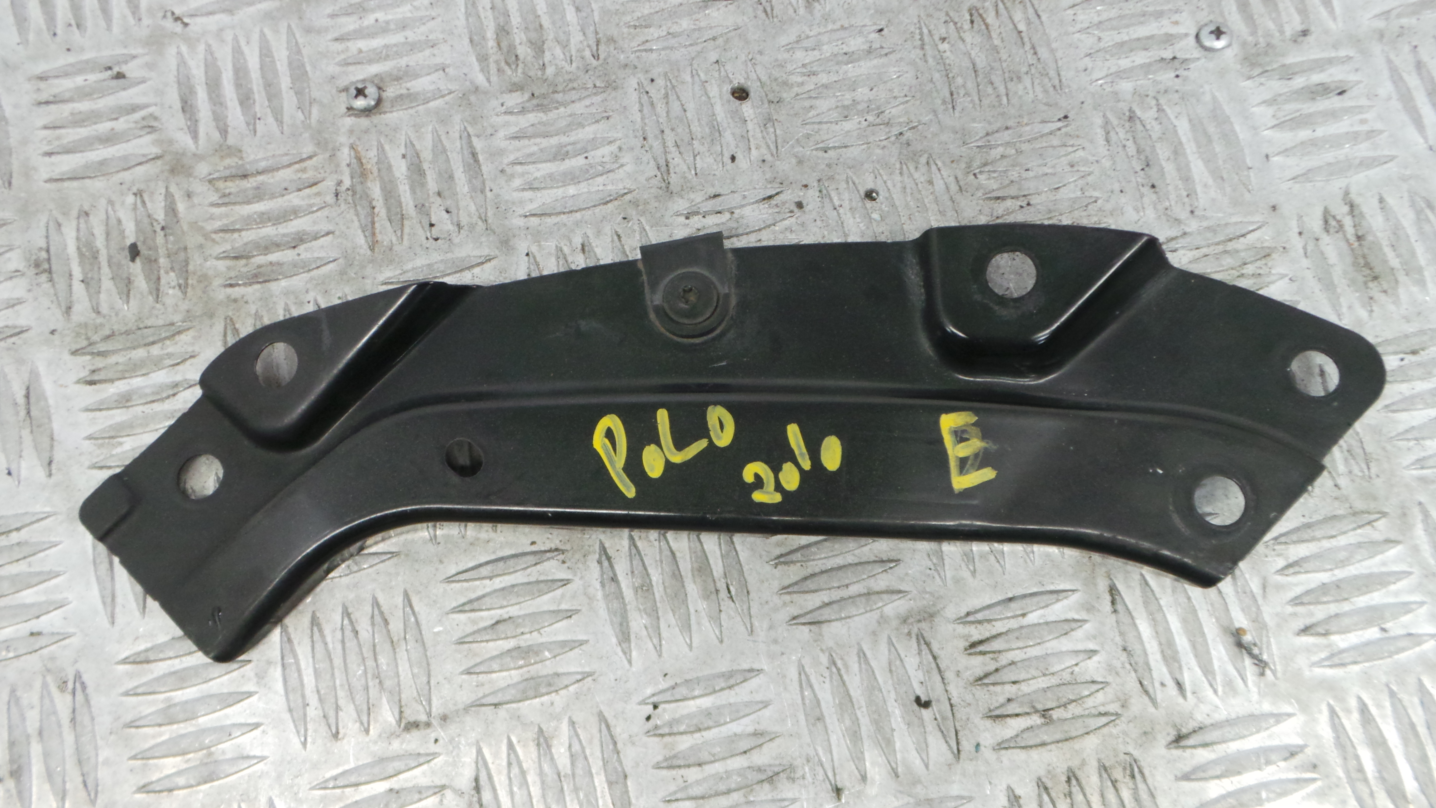 Suporte Ótica esquerda 6R0805931A - VW POLO V (6R1, 6C1)-36664166