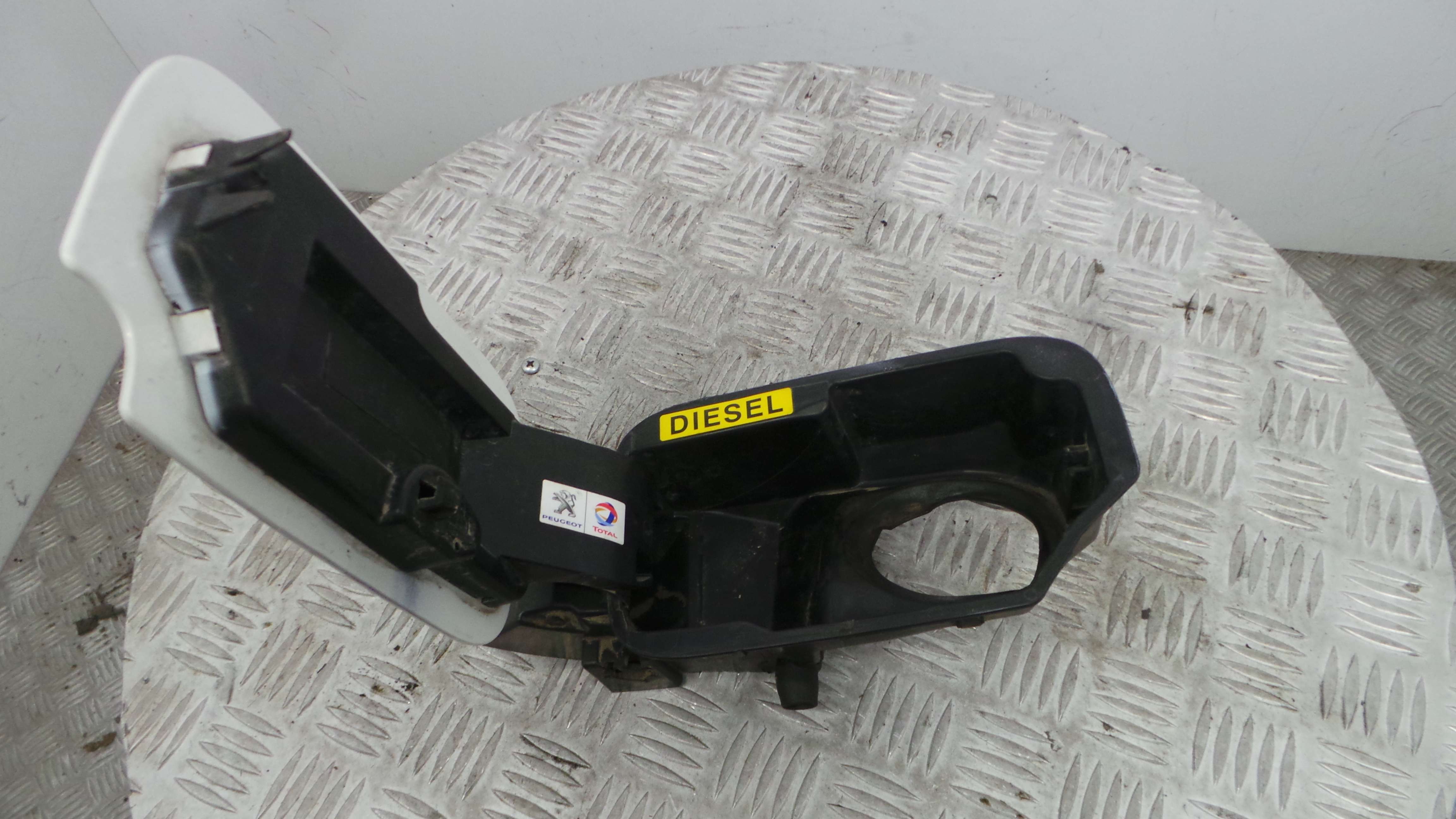 Tampão de Combustivel  9681446680 - PEUGEOT PARTNER Caixa/monovolume-36665040