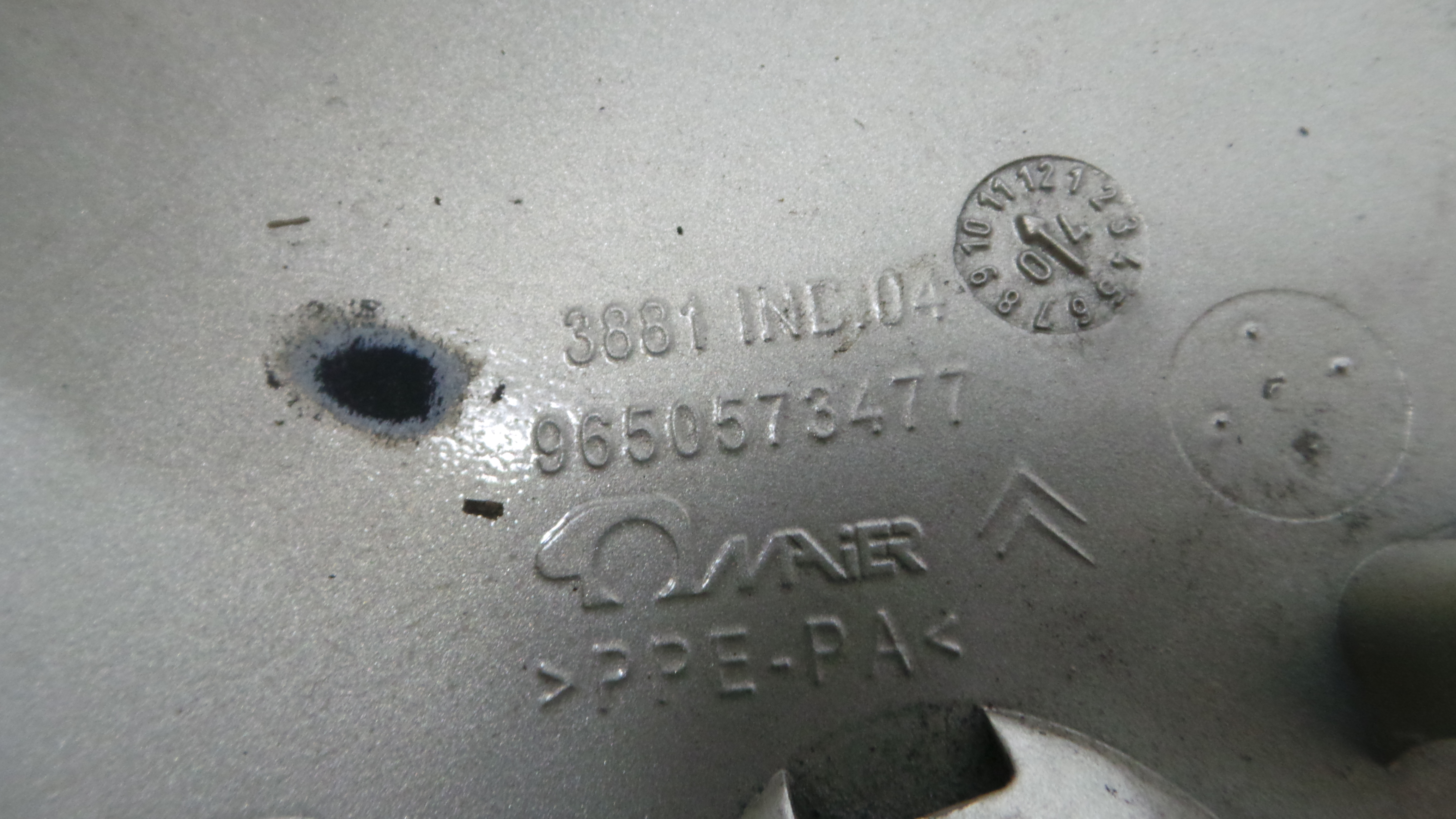 Tampão de Combustivel 9647152080 - CITROËN C4 I (LC_)-36665054