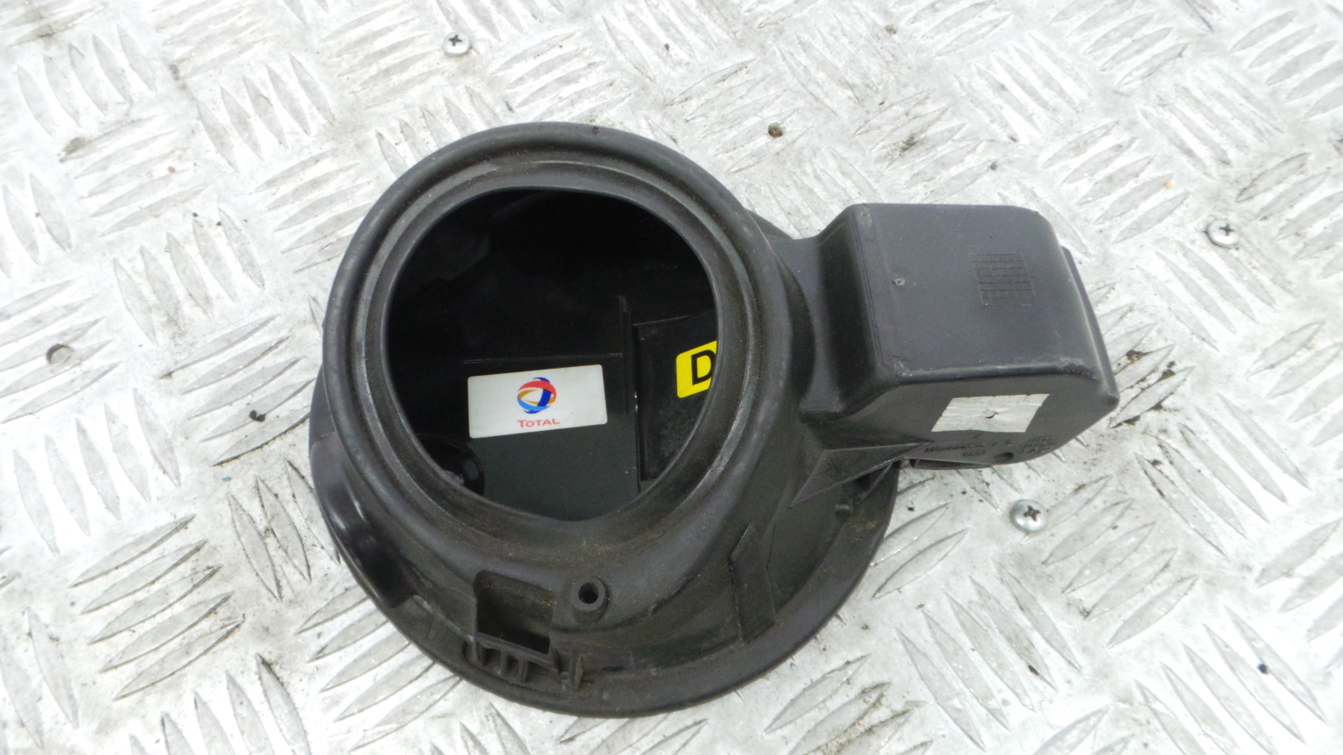 Tampão de Combustivel 9807206080 - CITROËN C3 II (SC_)-36665069