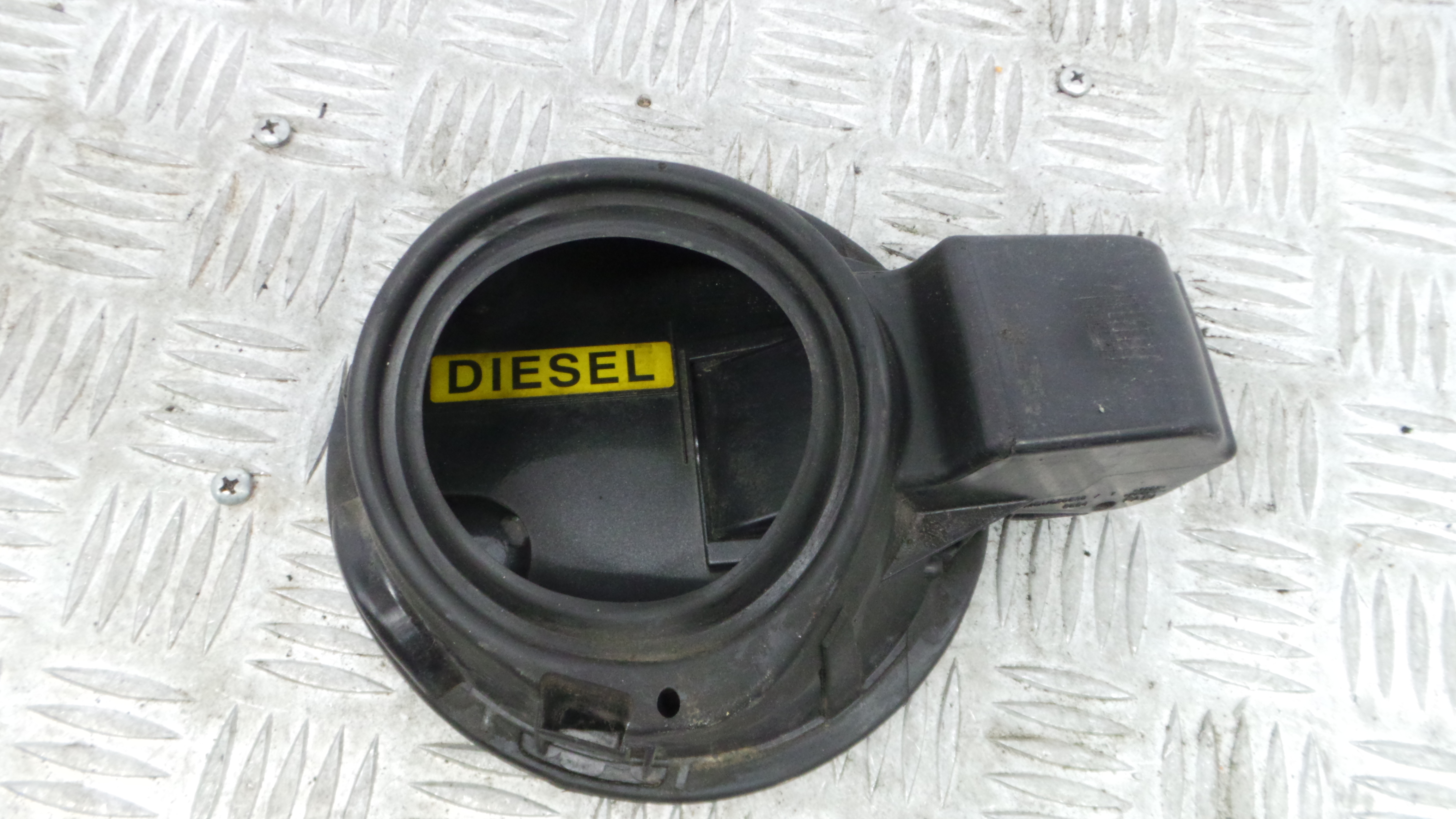 Tampão de Combustivel  9673904880 - PEUGEOT 208 I (CA_, CC_)-36665097